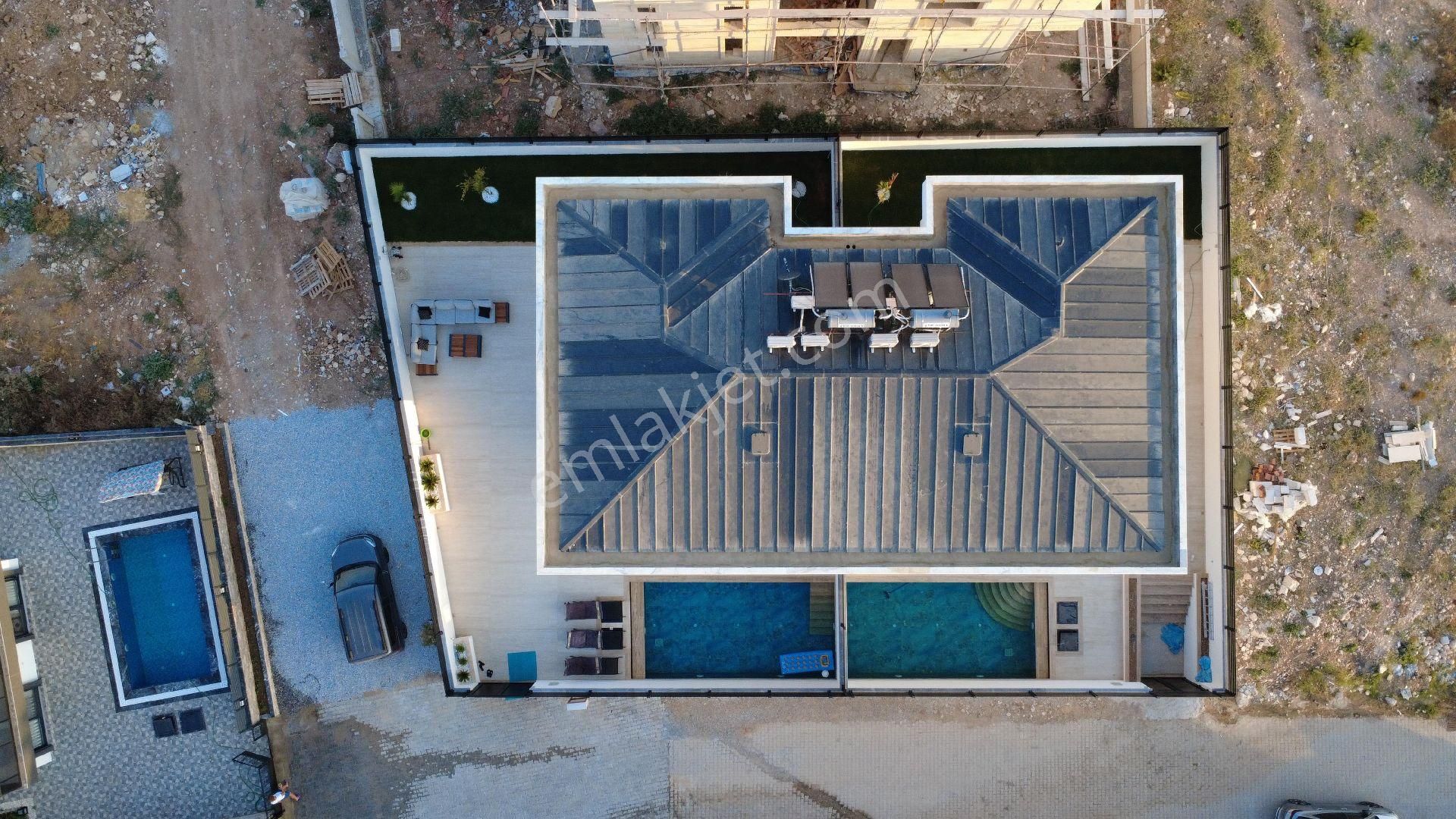 Didim Altınkum Yeşilkente Mühteşem Havuzlu Villa - Görsel 2