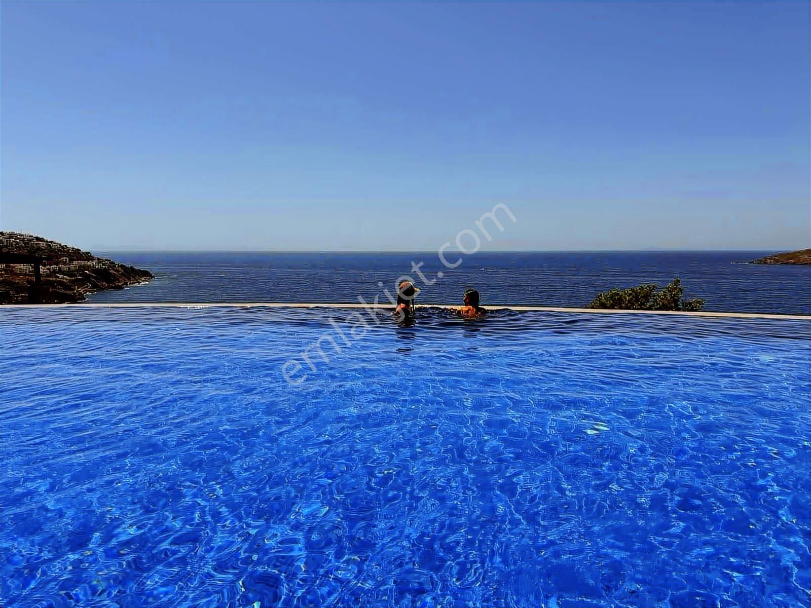 Bodrum Yalıkavak Büyüleyici Günbatımı Manzaralı Müstakil Villa