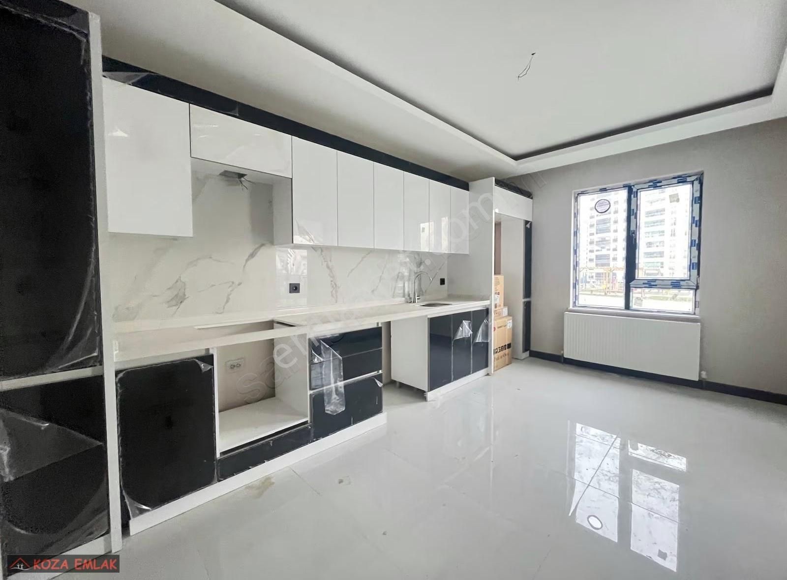 Koza'dan Mevlana Mah. Site İçinde Ara Katta 3+1 *sıfır Daireler*