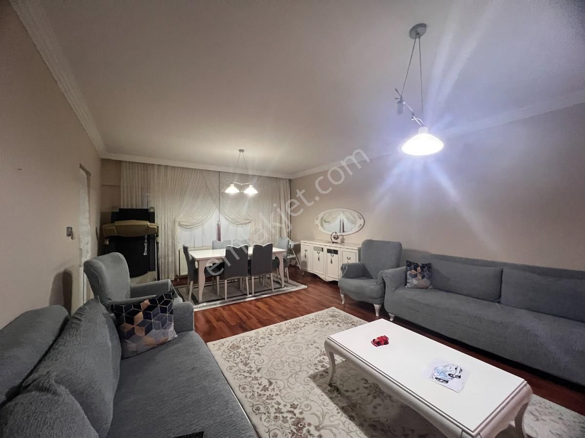 Beylikdüzü Adnan Kahveci Banksis Sitesinde 175m2 Satılık Daire - Görsel 6