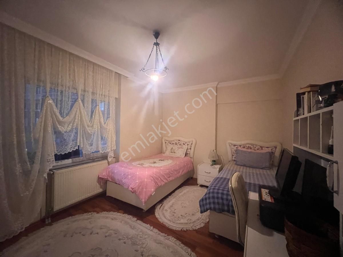 Beylikdüzü Adnan Kahveci Banksis Sitesinde 175m2 Satılık Daire - Görsel 11