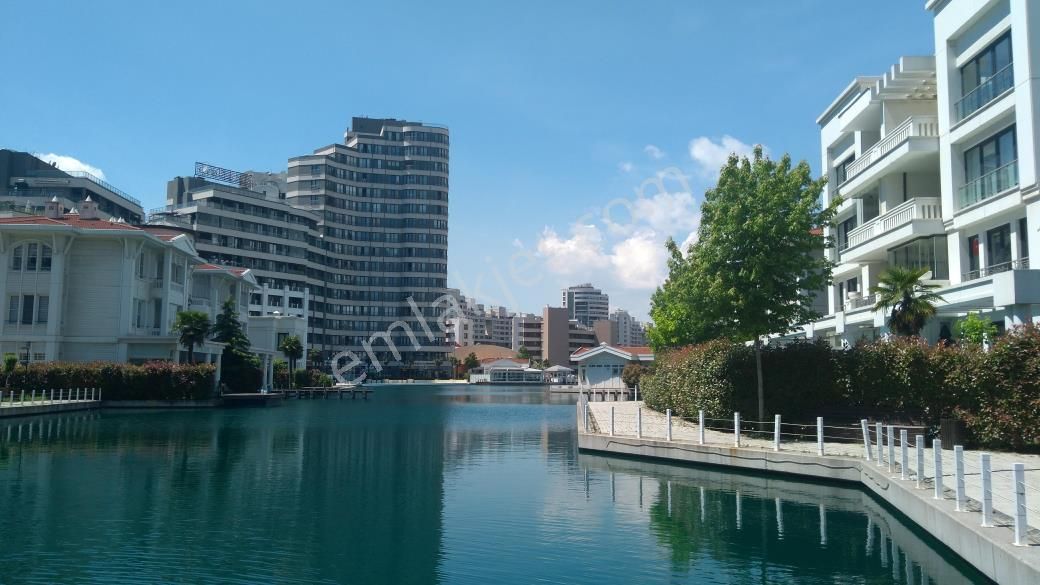 Halkalı Atakent İstanbul Sarayları Nda 1+1 Eşyalı Satılık Daire - Görsel 8