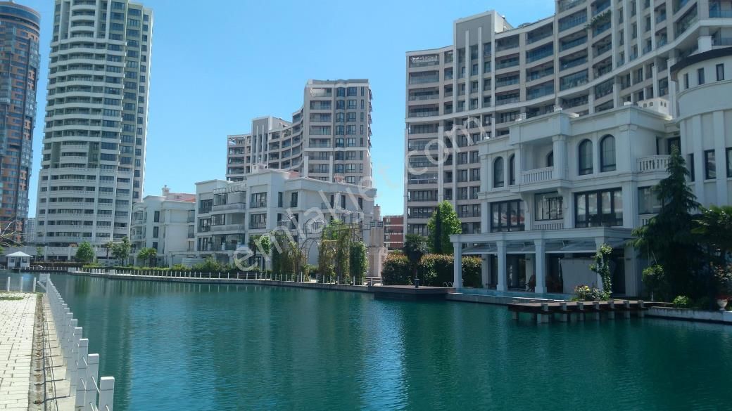 Halkalı Atakent İstanbul Sarayları Nda 1+1 Eşyalı Satılık Daire - Görsel 12