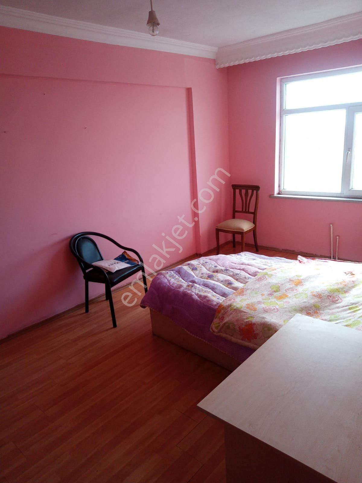 Uğur Emlaktan Yeni Mah Cadde Üzerinde 2+1 2. Kat Merkezde Daire - Görsel 11