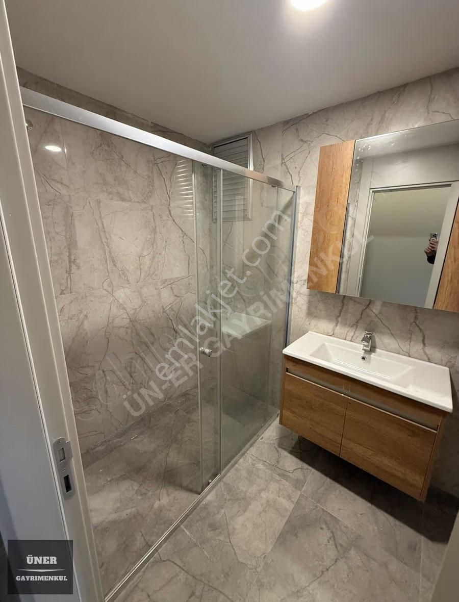 *üner* Semt Yeniköy Site İçerisinde 3+1 Lüks Kiralık Daire - Görsel 29
