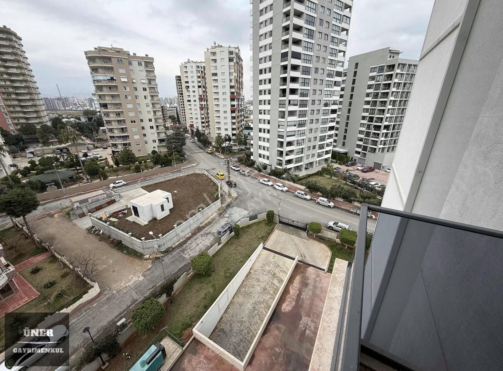 *üner* Semt Yeniköy Site İçerisinde 3+1 Lüks Kiralık Daire - Görsel 32