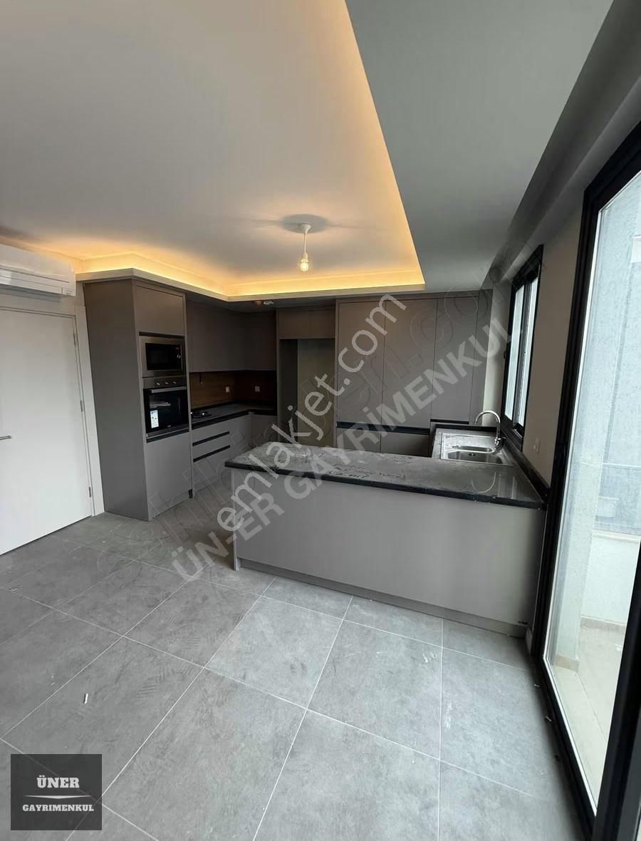 *üner* Semt Yeniköy Site İçerisinde 3+1 Lüks Kiralık Daire - Görsel 34