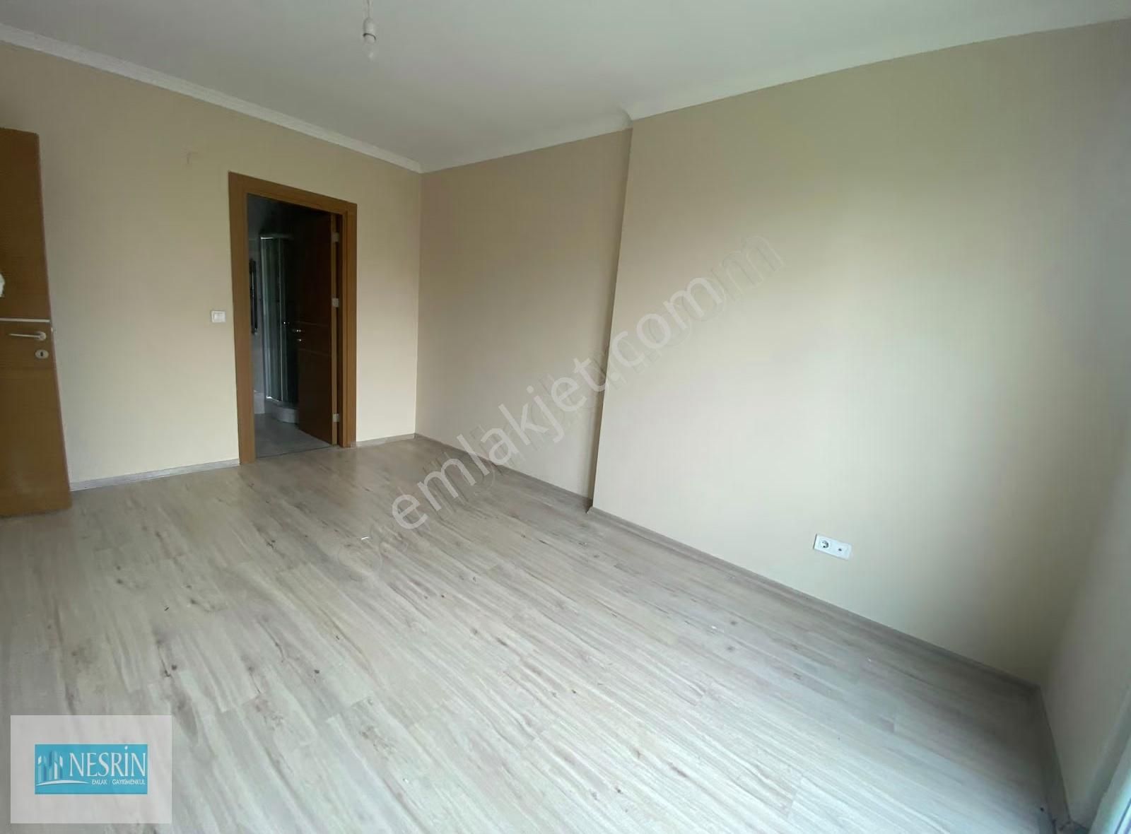 Nesrin Emlak Tecrübesiyle Kapalı Otoparklı Ebeveynli Lüks 2+1 - Görsel 20