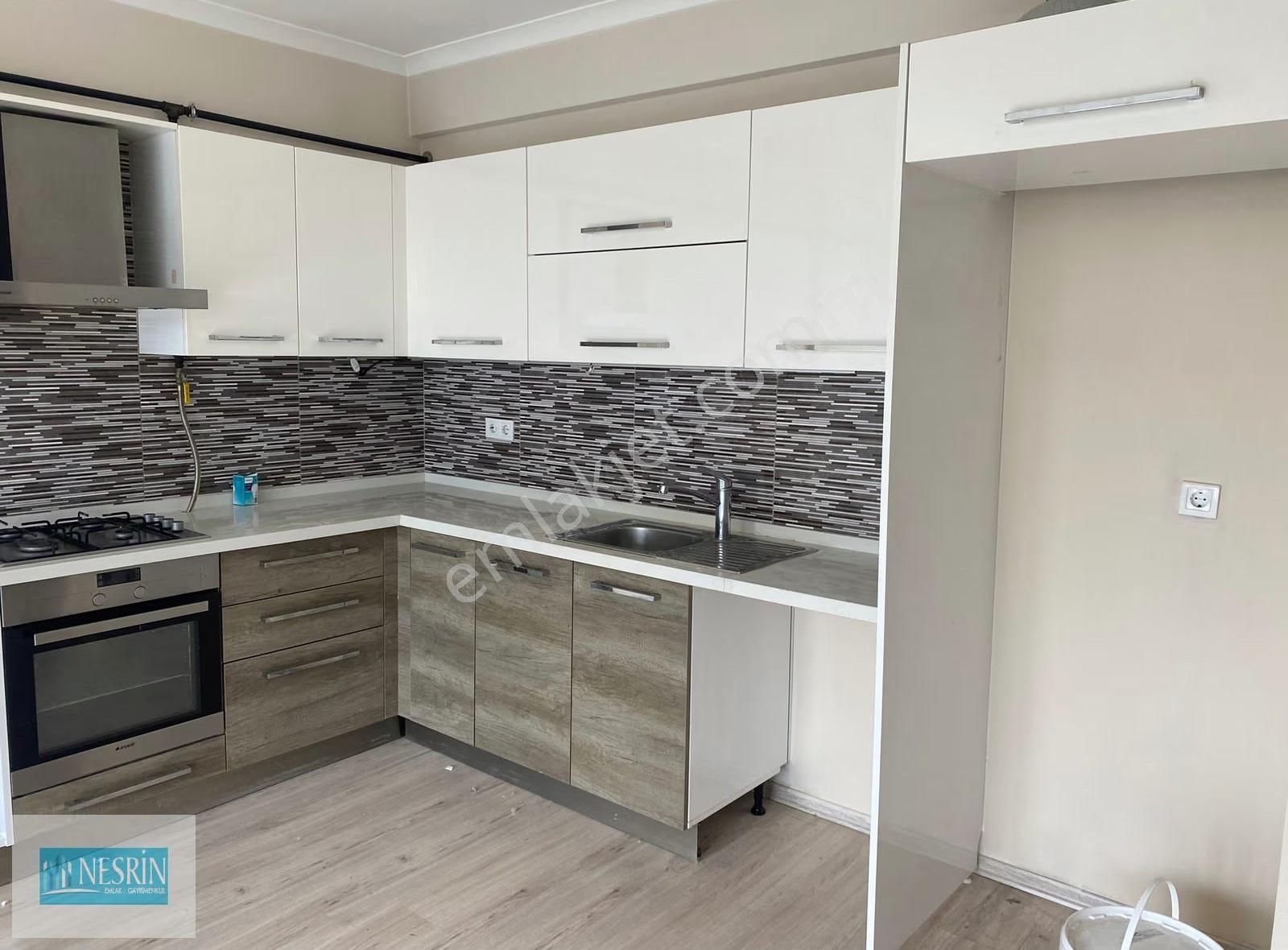 Nesrin Emlak Tecrübesiyle Kapalı Otoparklı Ebeveynli Lüks 2+1 - Görsel 19