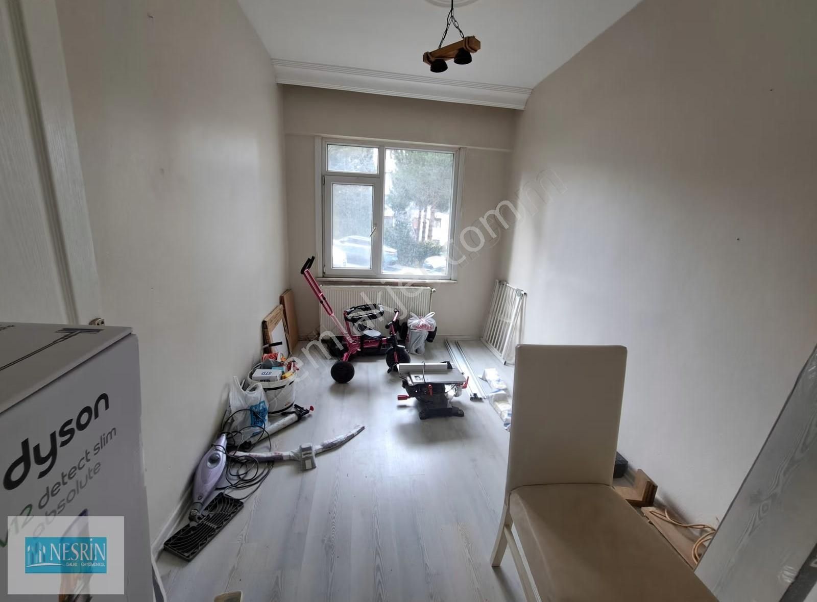 Nesrin Emlak Tecrübesiyle Caddeye Yakın Kentsele Yatırıma Uygun - Görsel 22