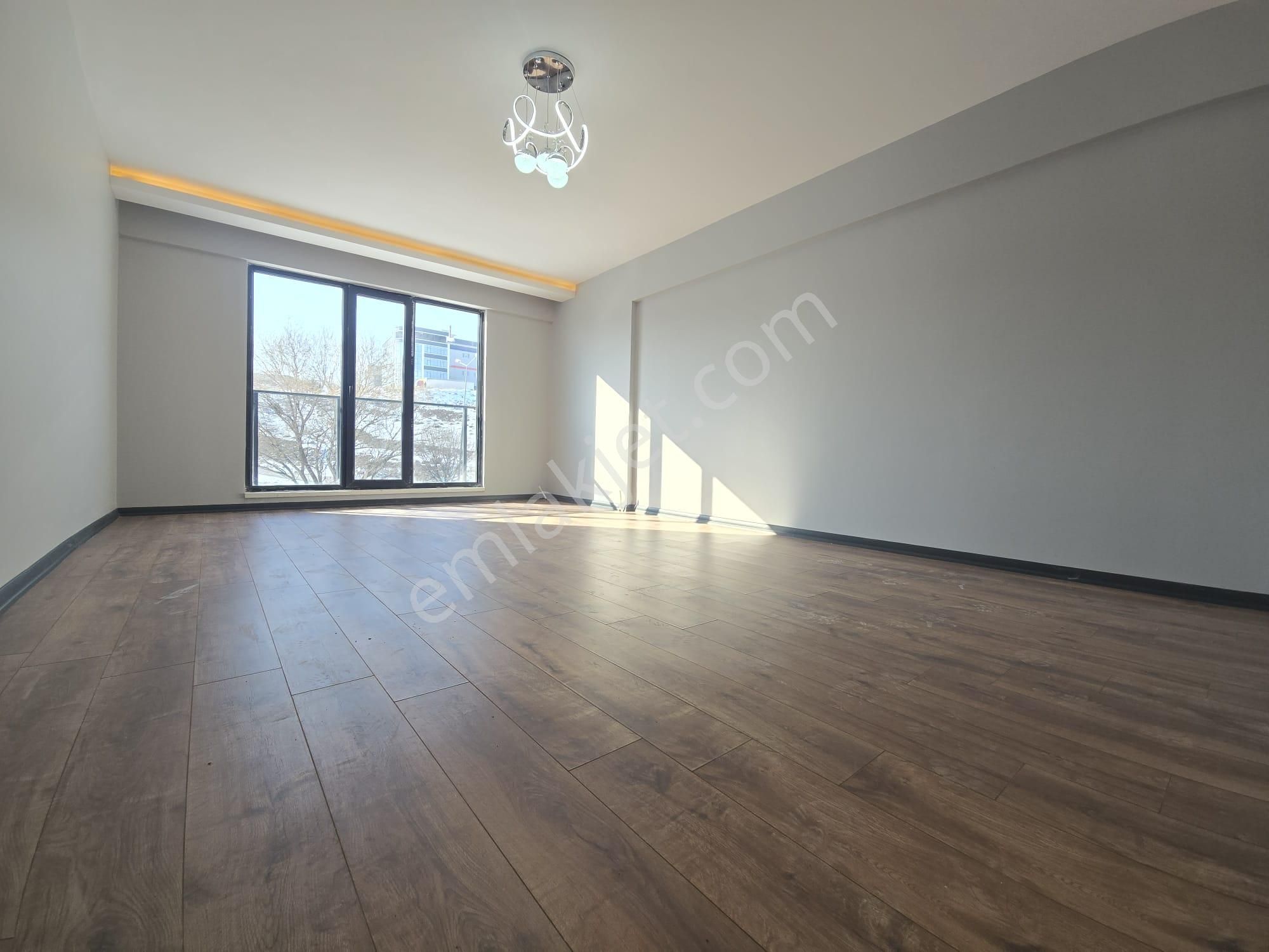 Protokol Yoluna 300 Mt Anahtar Teslim 4+1 Ön Cephe Full+full - Görsel 10
