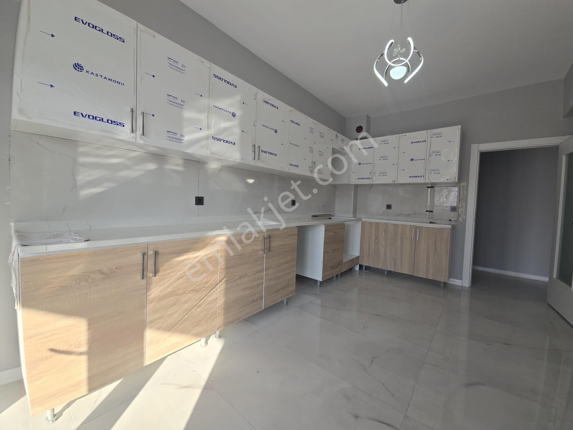 Protokol Yoluna 300 Mt Anahtar Teslim 4+1 Ön Cephe Full+full - Görsel 4