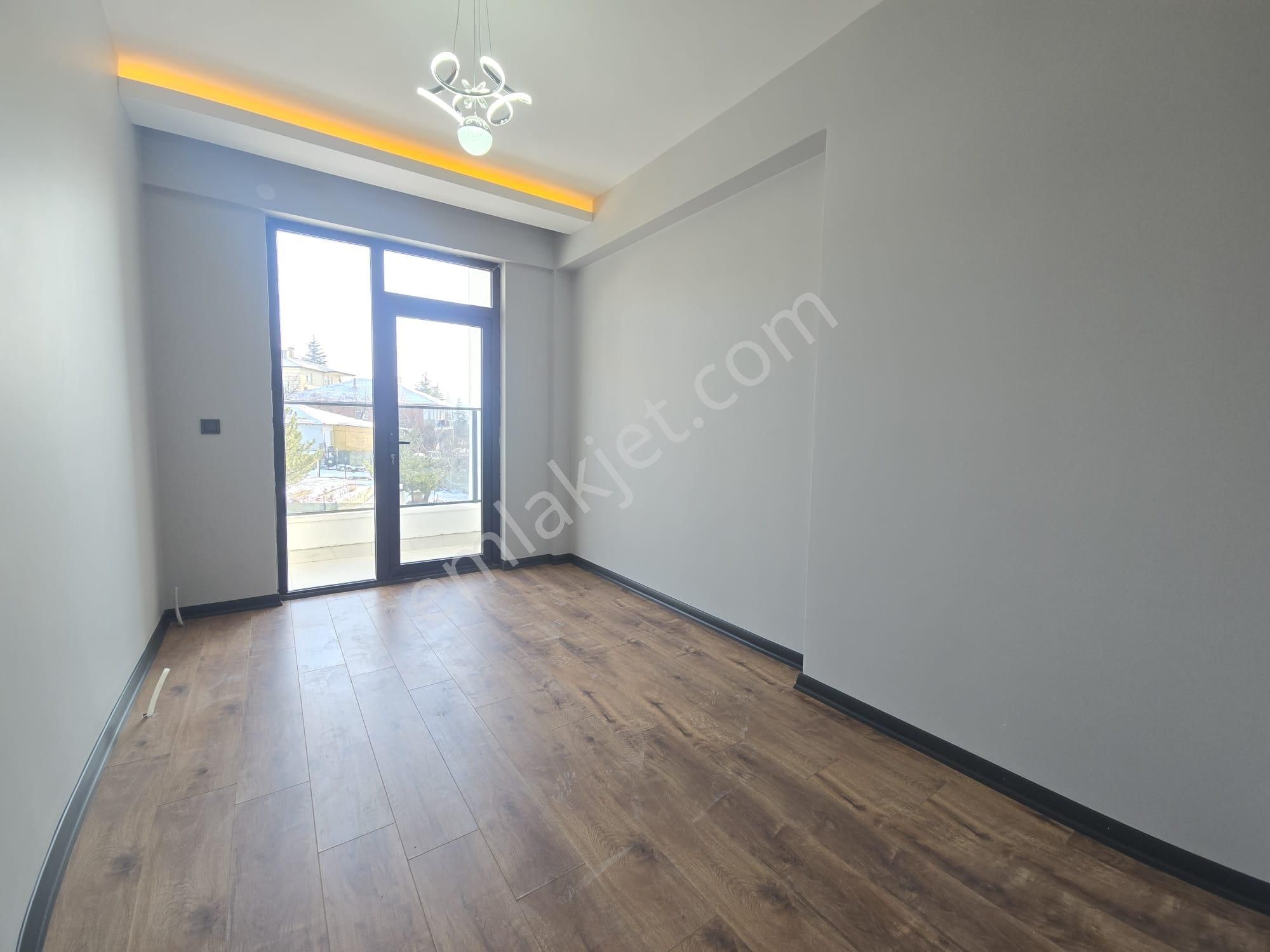 Protokol Yoluna 300 Mt Anahtar Teslim 4+1 Ön Cephe Full+full - Görsel 30