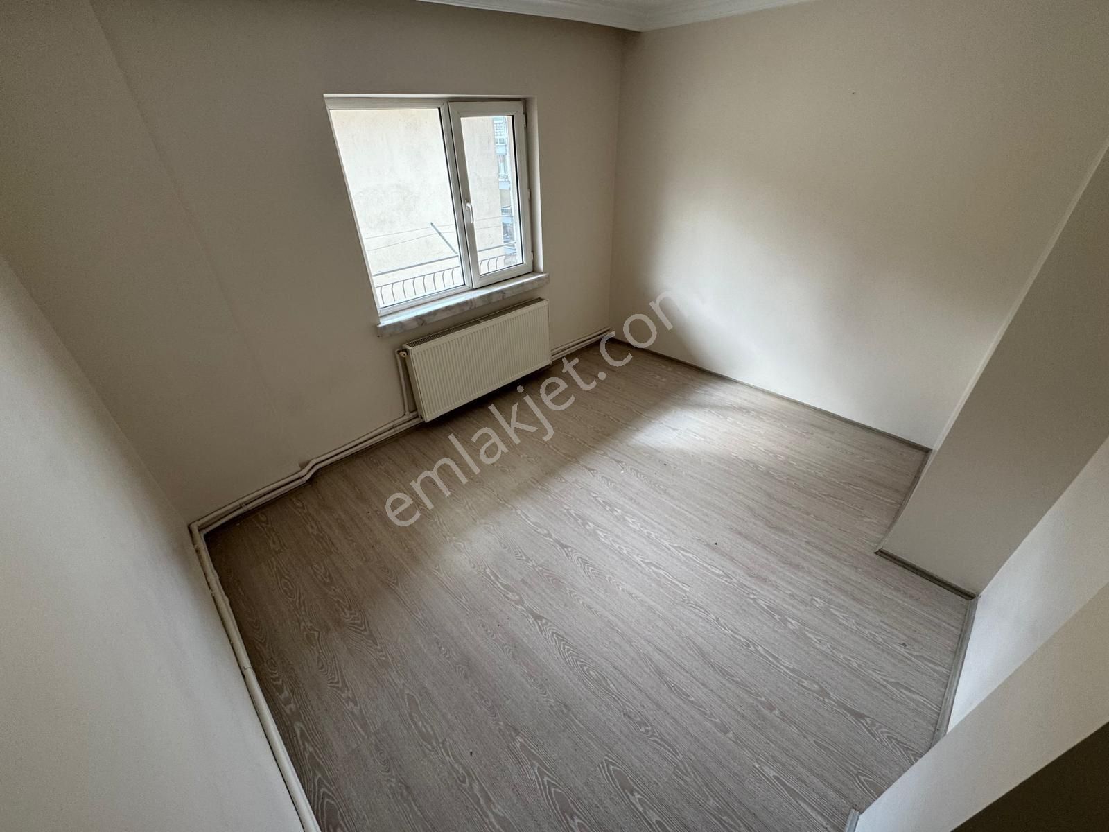 Sincan Akşemsettin Mah'de Cadde Üzerinde Geniş Satılık 3+1 Daire - Görsel 28