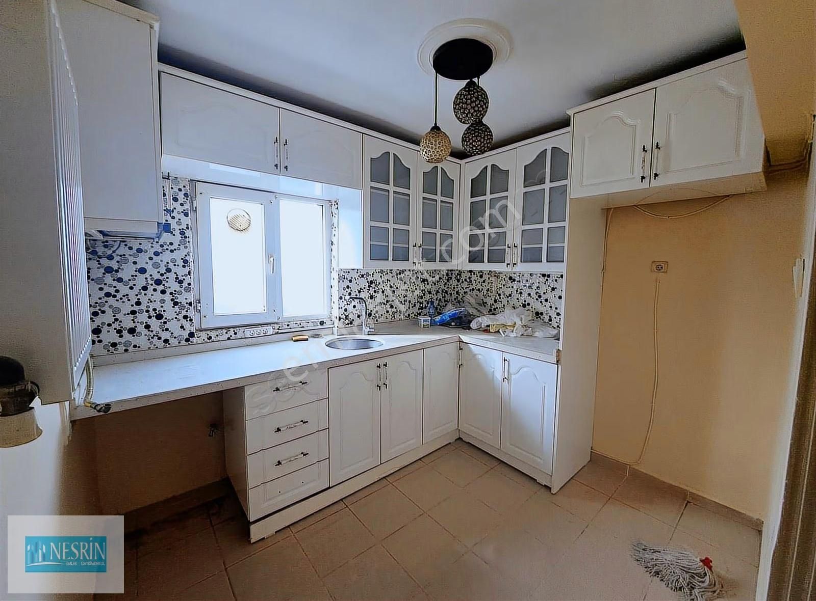 Nesrin Emlak Farkıyla Caddeye Okullara Yakın Oturmaya Hazır 2+1 - Görsel 21