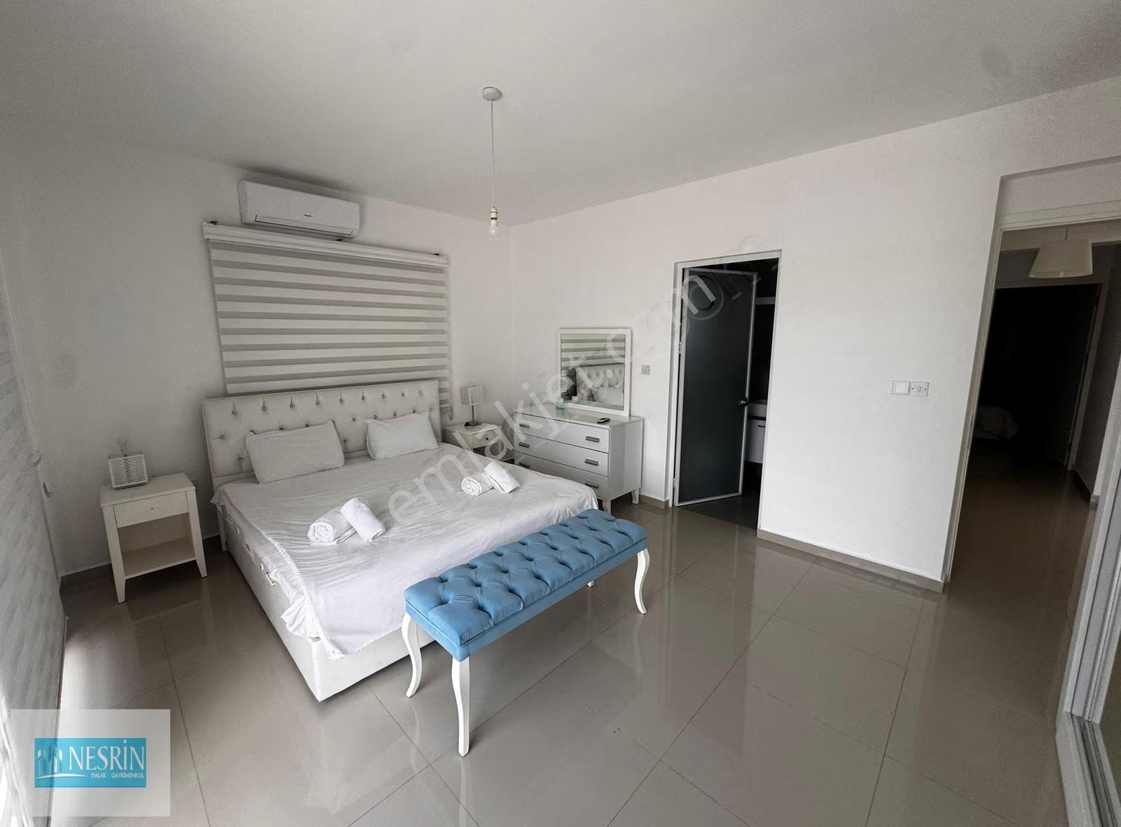 Kuzey Kıbrıs Girne Esentepe'de 3+1 Satılık Muhteşem Daire - Görsel 2