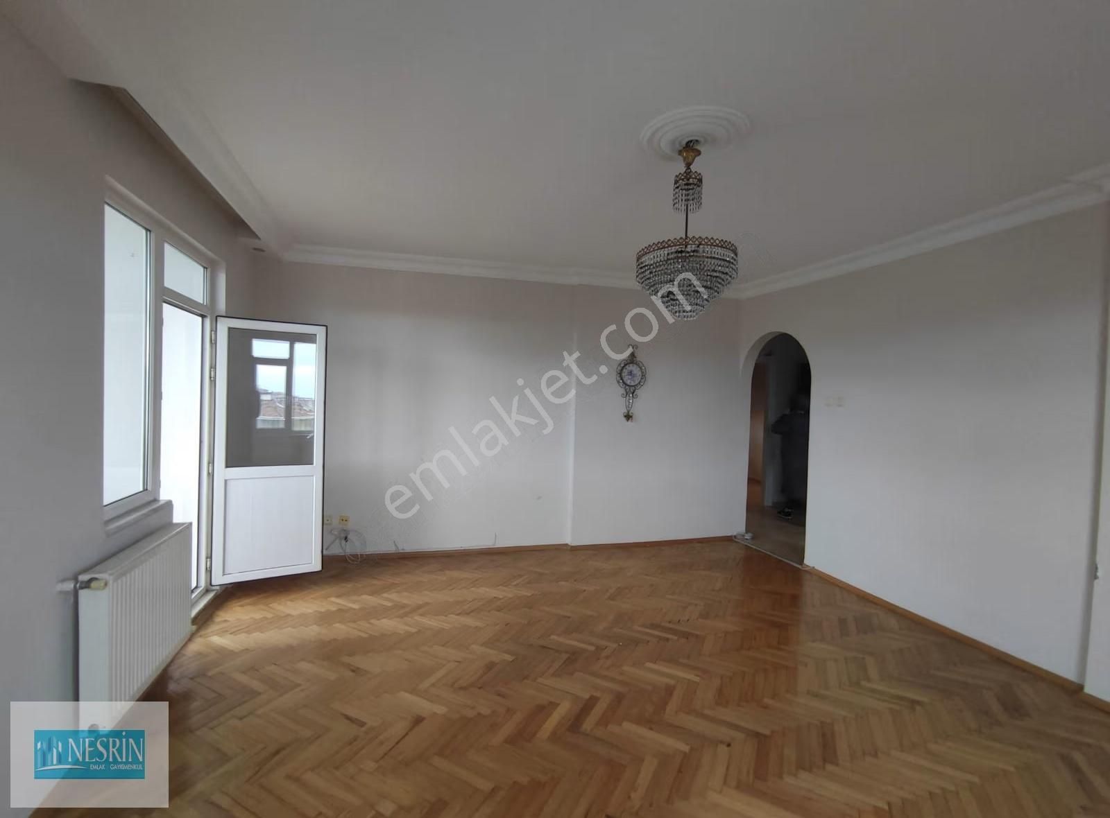 Nesrin Emlak Ayrıcalığı İle Caddeye Şelale Parka Yakın 2+1 - Görsel 20