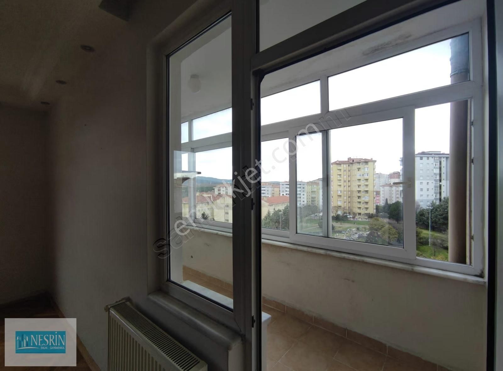 Nesrin Emlak Ayrıcalığı İle Caddeye Şelale Parka Yakın 2+1 - Görsel 21
