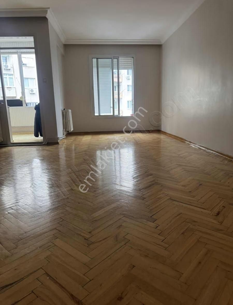 Merkezi Konumda Sahile Yakın Göztepe De Ara Kat 3+1 Geniş Daire - Görsel 19