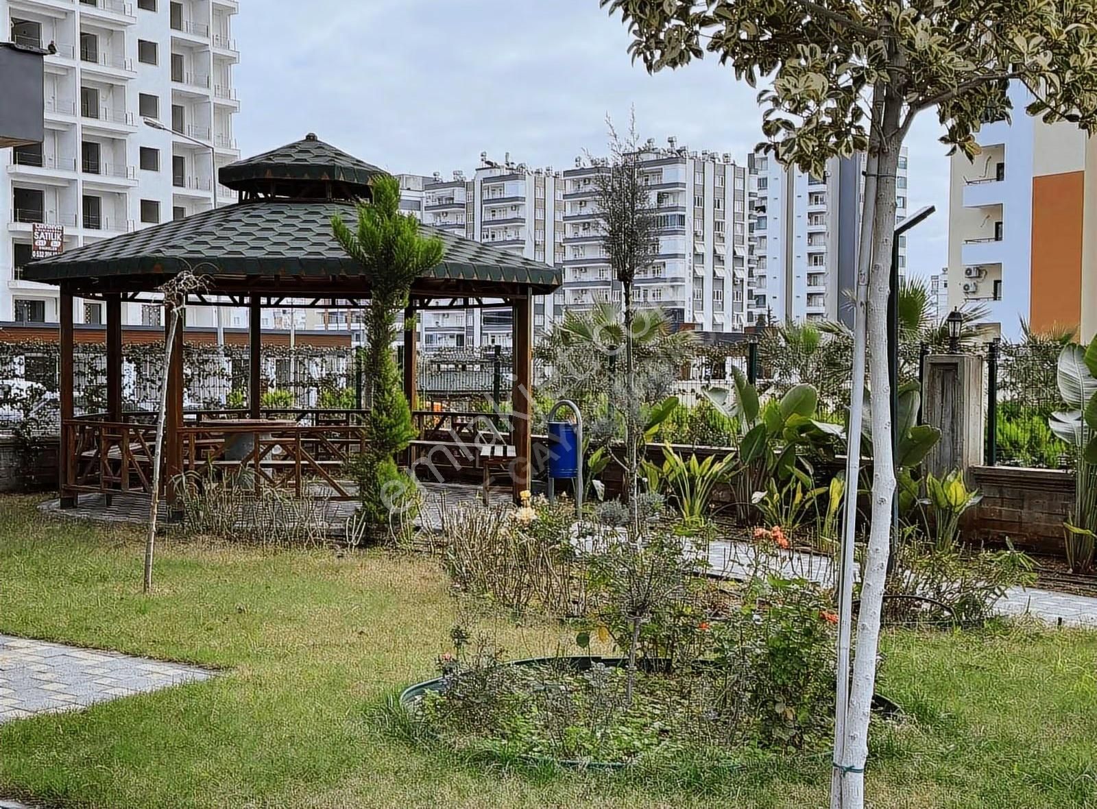 Fume'den Satılık Lüks Havuzlu Daire - Görsel 13