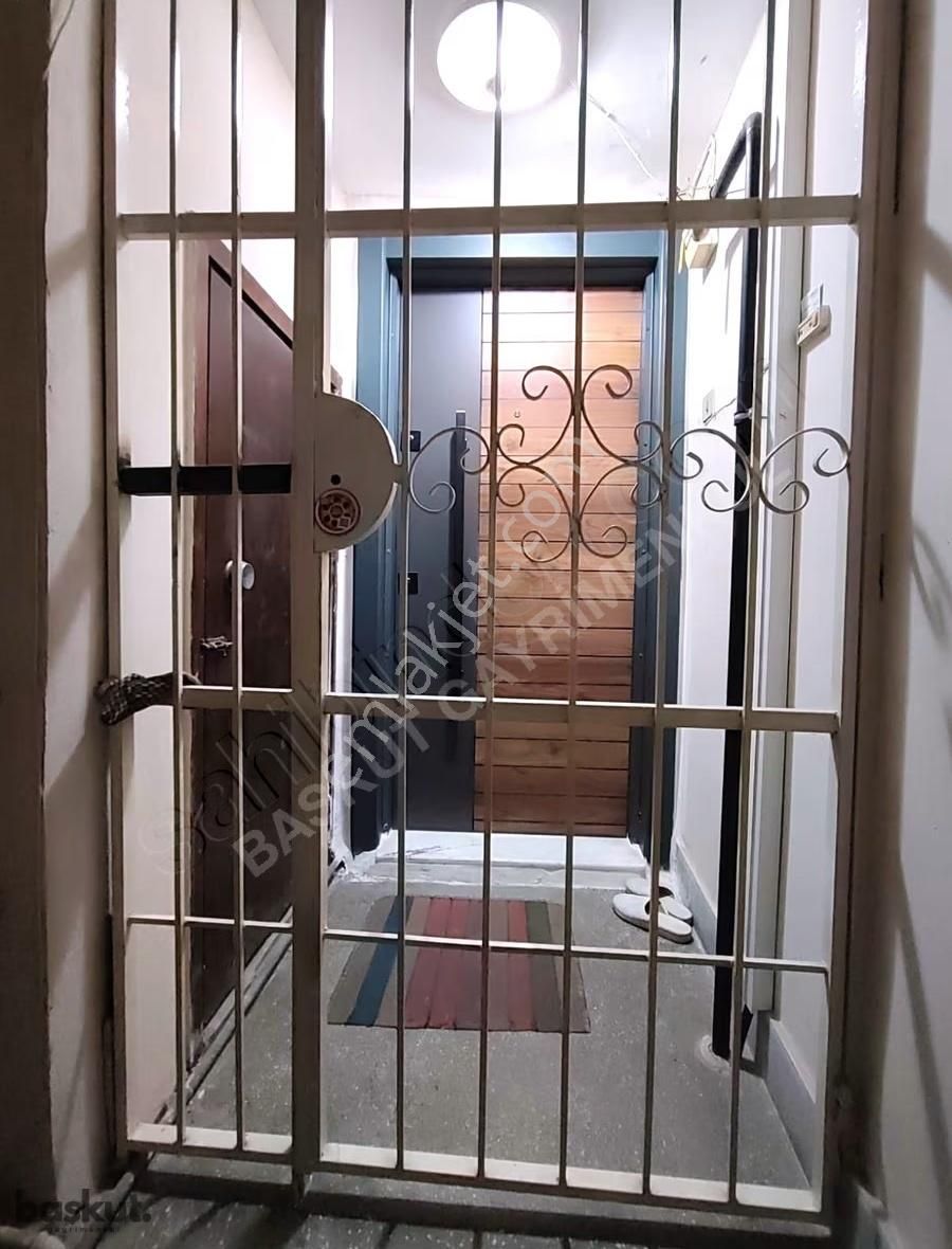 Karşıyaka Alaybey'de, İzban Yanı 2+1 Daire - Görsel 23