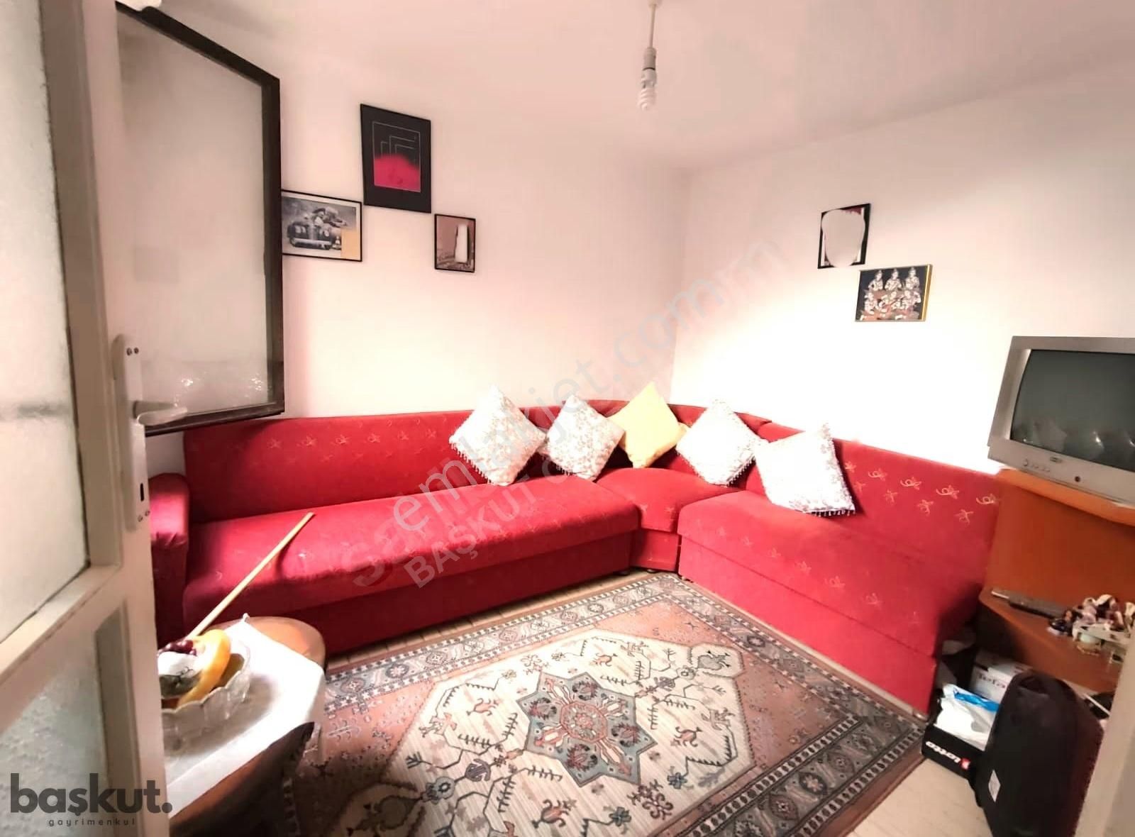 Karşıyaka Alaybey'de, İzban Yanı 2+1 Daire - Görsel 3