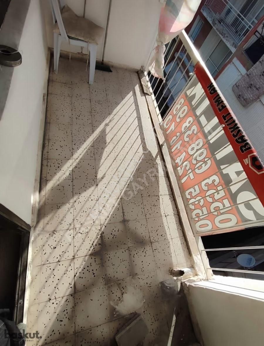 Karşıyaka Alaybey'de, İzban Yanı 2+1 Daire - Görsel 18