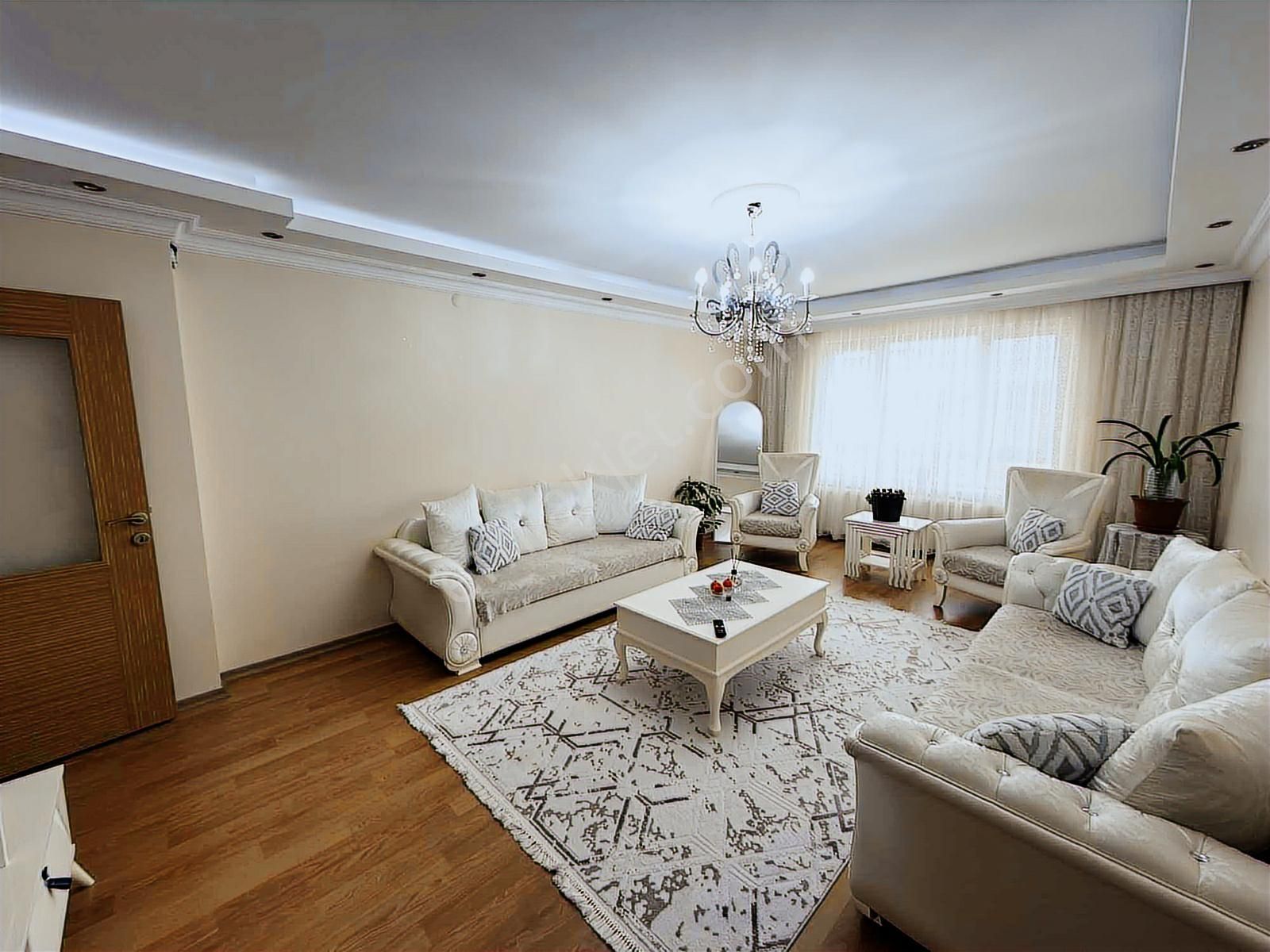 Manzaralı Çift Balkonlu 3+1 Uçaklı Park Mevkıı Geniş Daire - Görsel 21