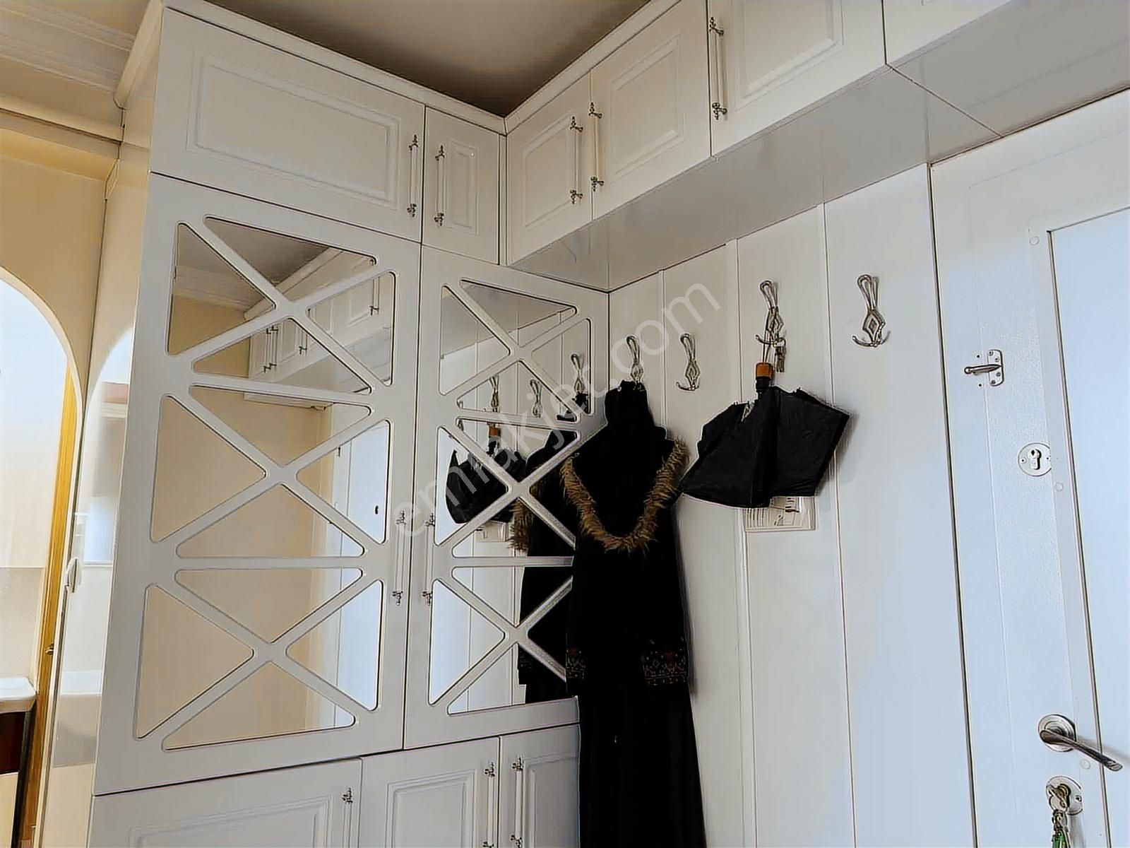 Manzaralı Çift Balkonlu 3+1 Uçaklı Park Mevkıı Geniş Daire - Görsel 15