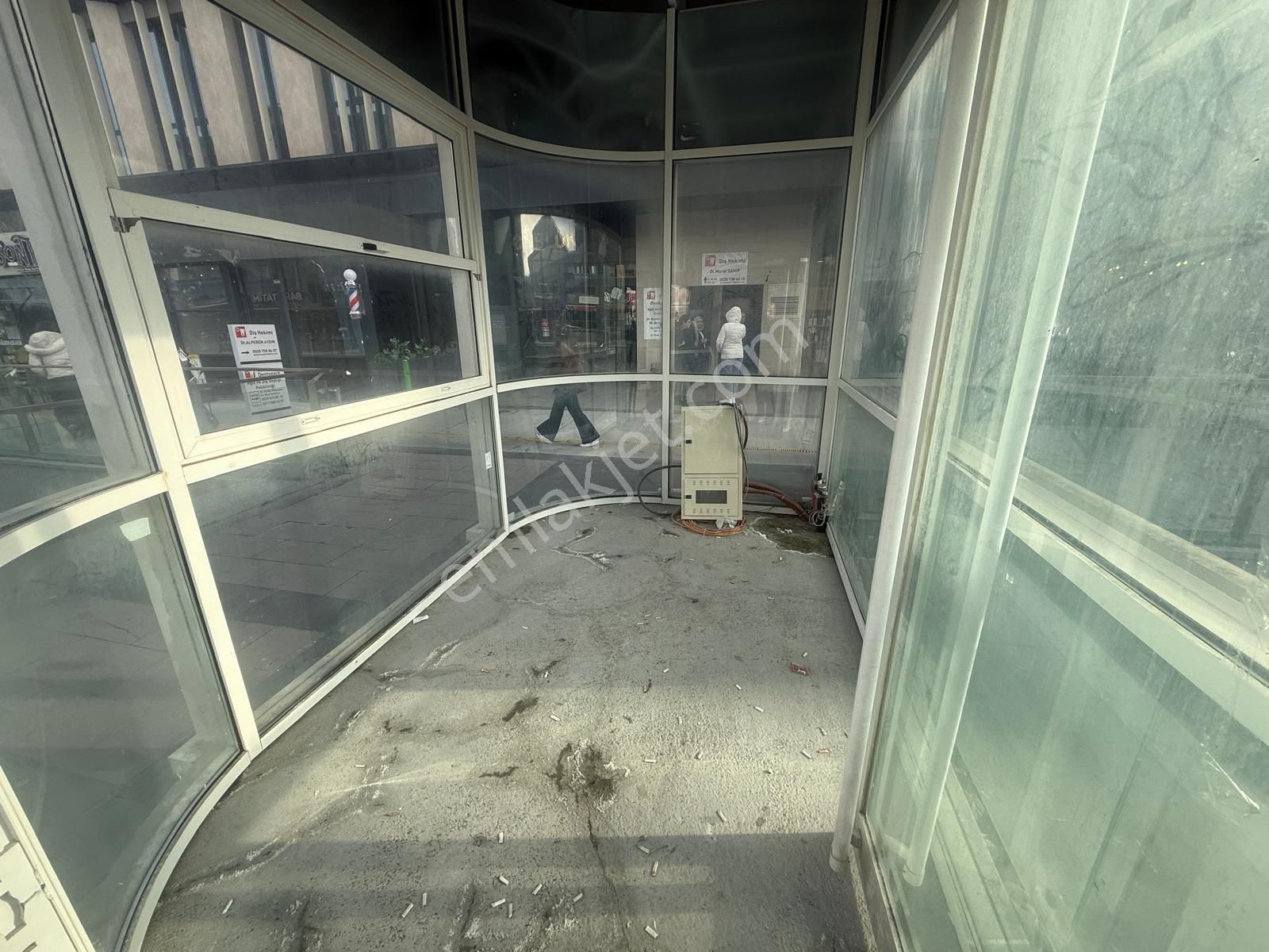 Barış'tan Sefaköy Torkamda Kiralık Dükkan (yaya Trafiği Yoğun ) - Görsel 16