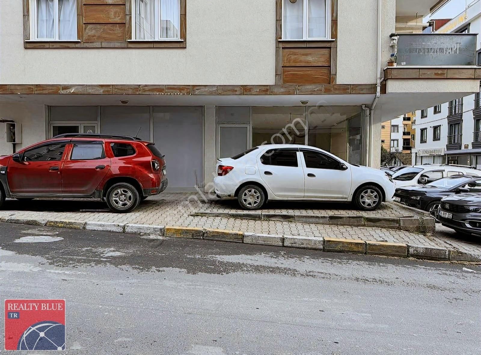 Kiralık Dükkan (190 M2 ) Samandıra Merkez,de - Görsel 3