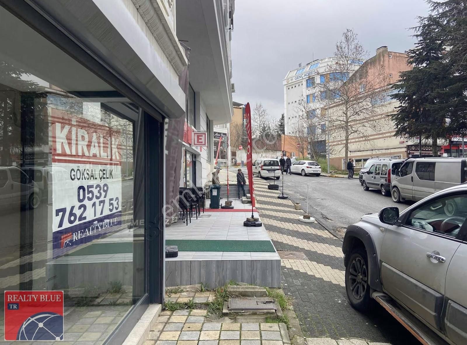 Sultanbeyli Merkez'de Kiralık Dükkan - Görsel 8