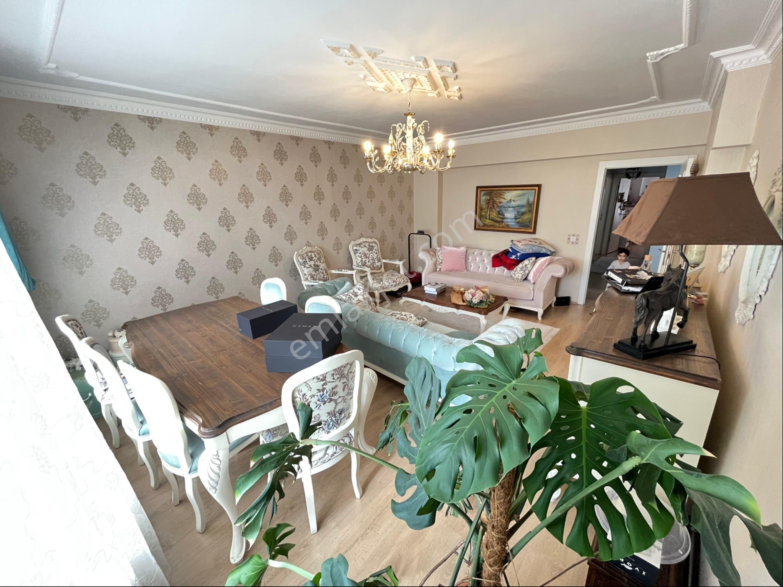 Tekin Emlaktan Bulunmayacak Fırsat Dairesi ! Full Yapılı Manzaralı Asansörlü İskanlı Satılık Daire ! - Görsel 10