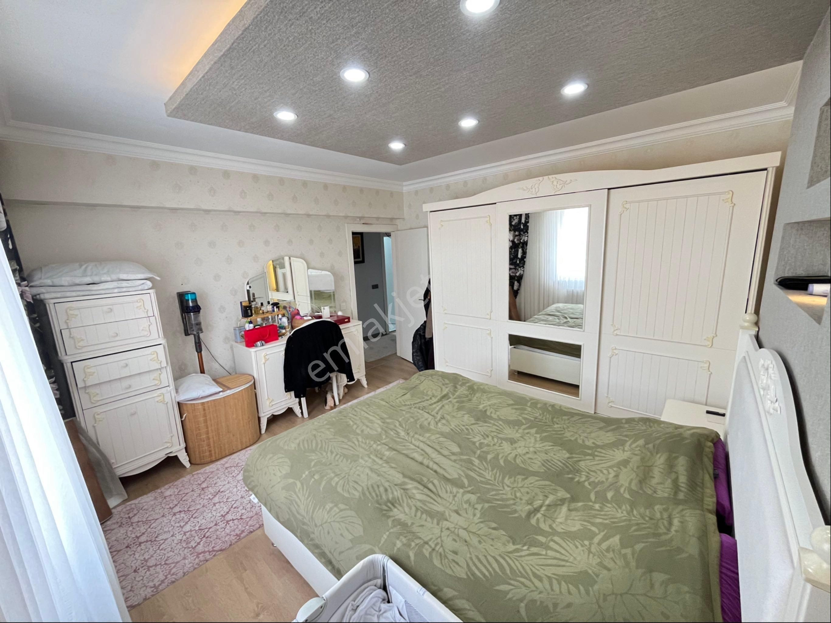 Tekin Emlaktan Bulunmayacak Fırsat Dairesi ! Full Yapılı Manzaralı Asansörlü İskanlı Satılık Daire ! - Görsel 14