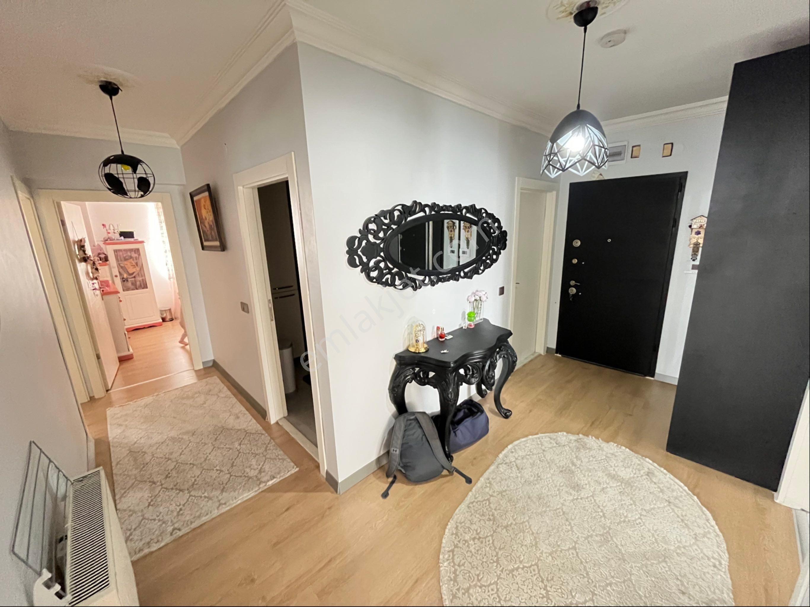 Tekin Emlaktan Bulunmayacak Fırsat Dairesi ! Full Yapılı Manzaralı Asansörlü İskanlı Satılık Daire ! - Görsel 7