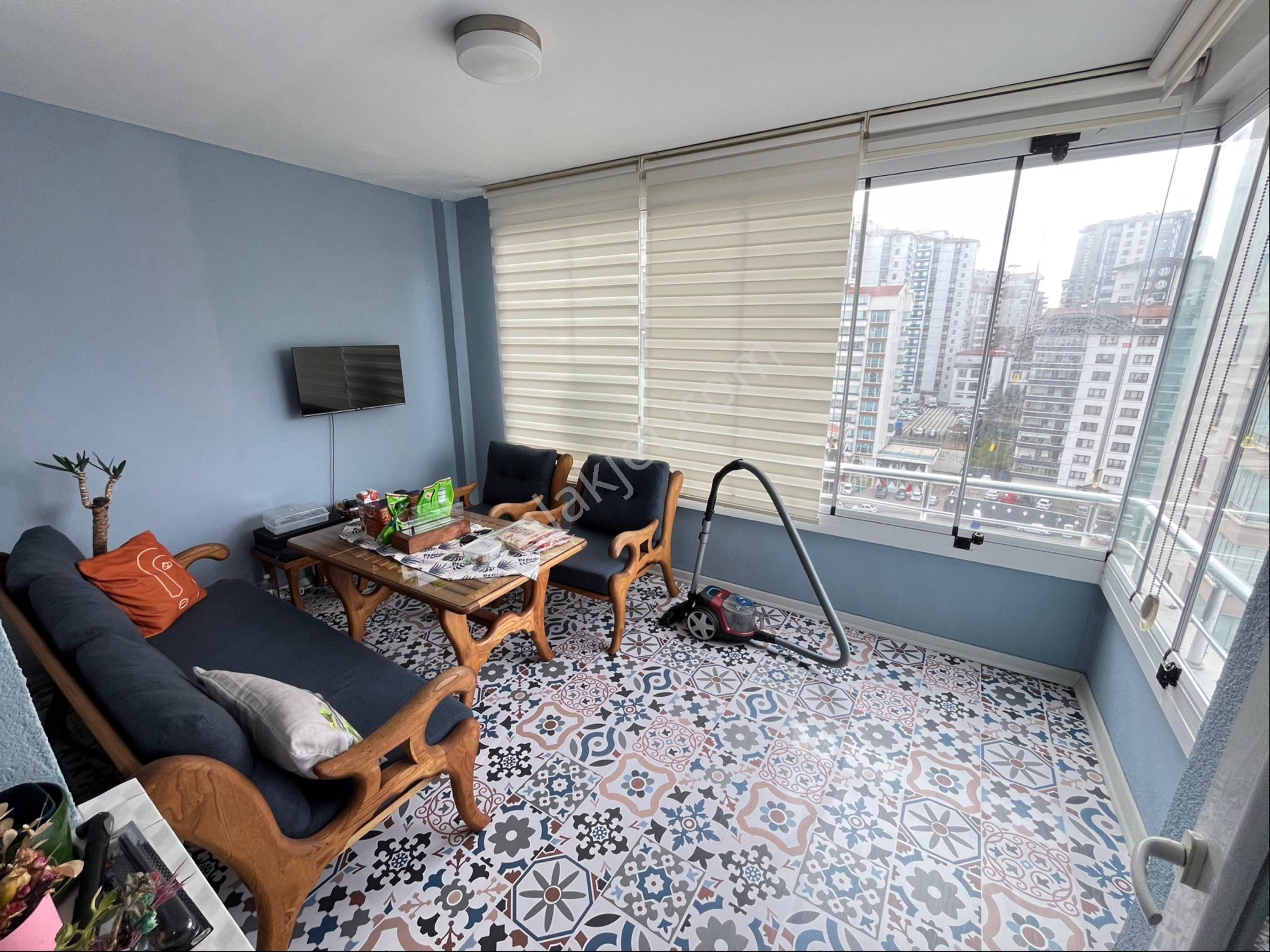 Tekin Emlaktan Bulunmayacak Fırsat Dairesi ! Full Yapılı Manzaralı Asansörlü İskanlı Satılık Daire ! - Görsel 5