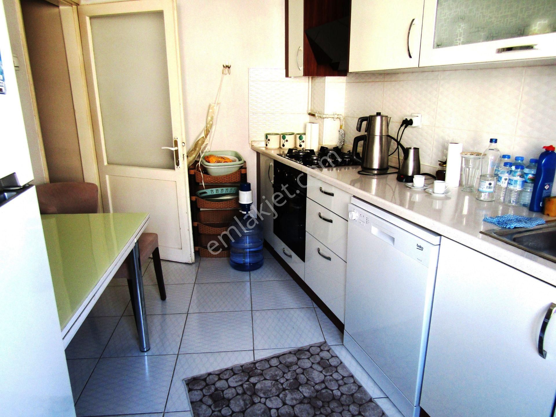 Yıldırım Umurbey Çimencaddesi 3+1 120m2 3.arakat Eşyalı Satılıkdaire 2.600bintl - Görsel 5