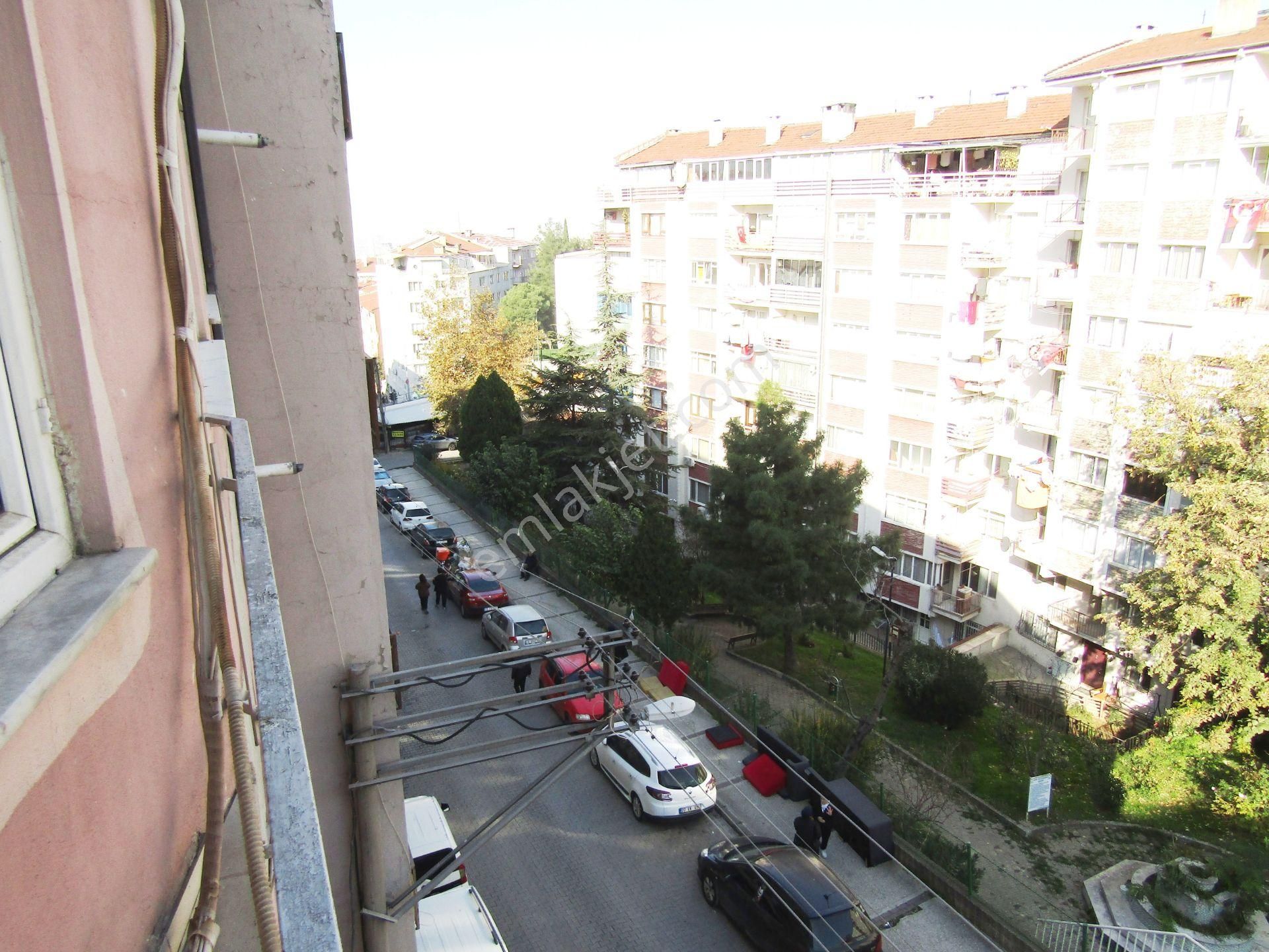 Yıldırım Umurbey Çimencaddesi 3+1 120m2 3.arakat Eşyalı Satılıkdaire 2.600bintl - Görsel 11