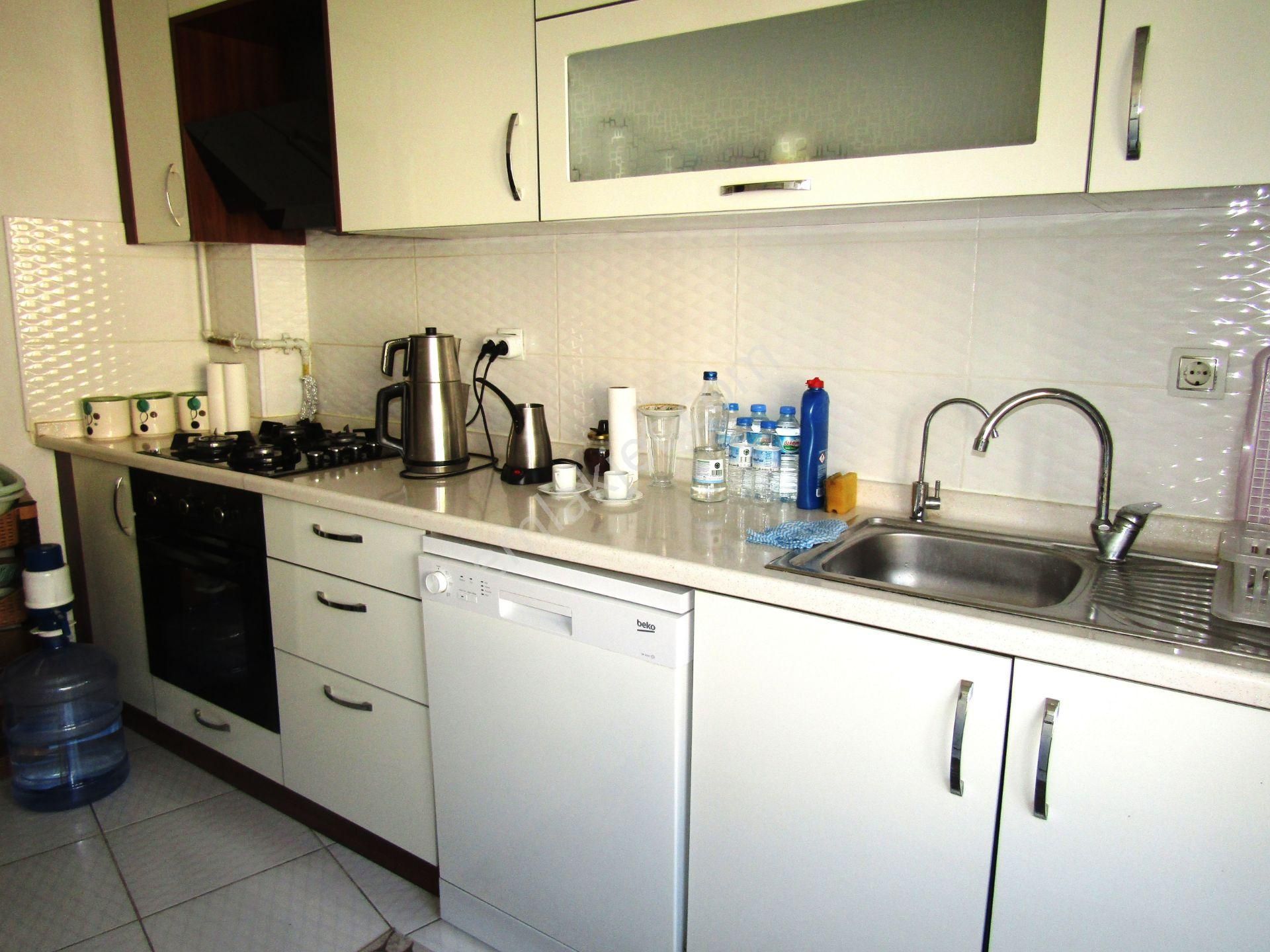 Yıldırım Umurbey Çimencaddesi 3+1 120m2 3.arakat Eşyalı Satılıkdaire 2.600bintl - Görsel 4