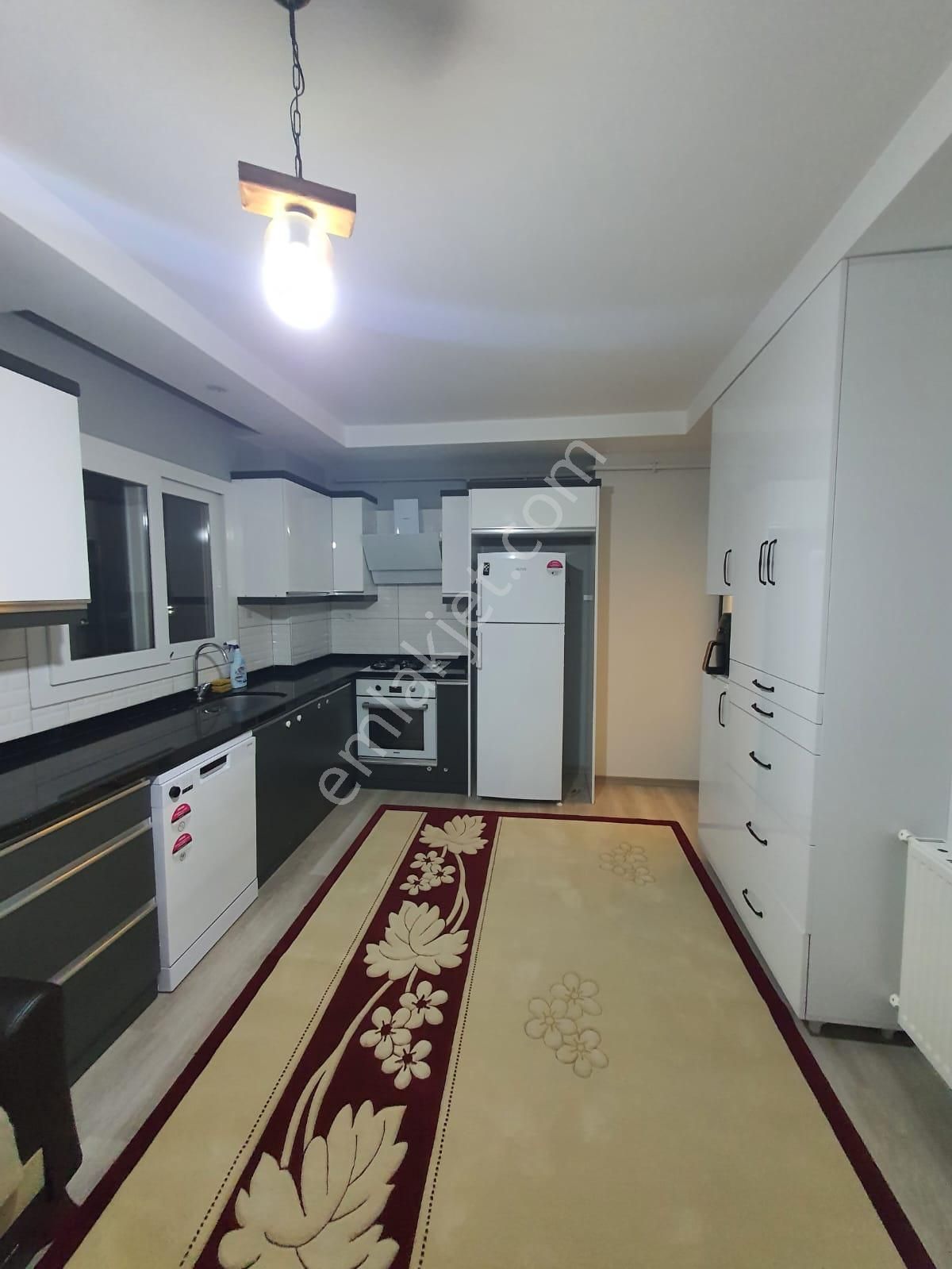 Adana Sarıçamda Stadyumun Yanında Eşyalı Kiralık 3+1 Full Ekstralı Daire - Görsel 7