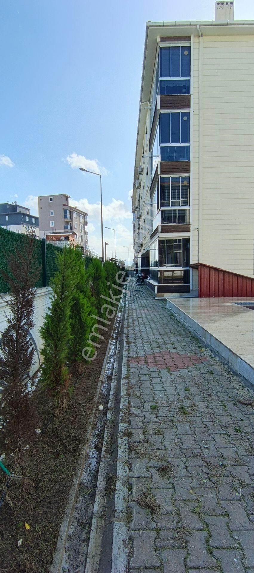 Muratbey Mah. Havuzlu Site Geniş 2+1 - Görsel 3