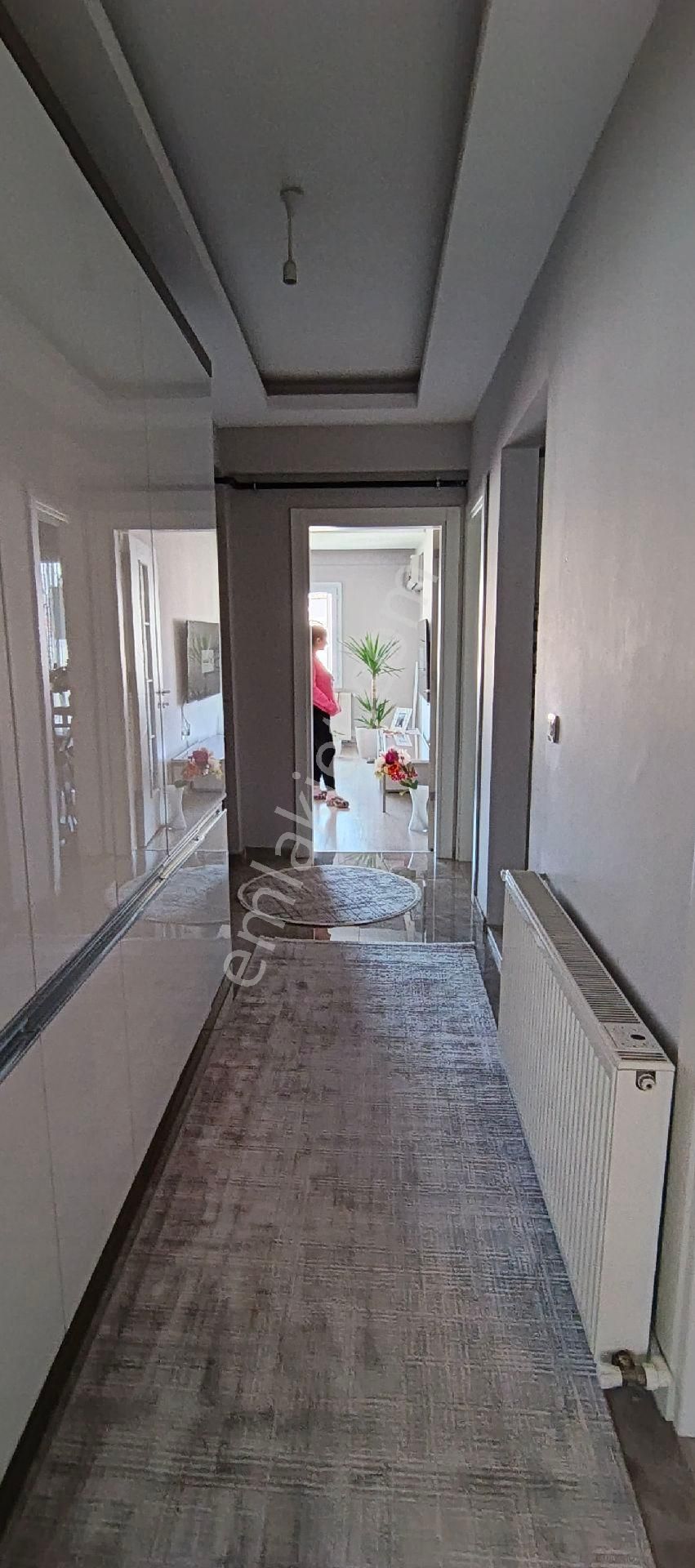 Muratbey Mah. Havuzlu Site Geniş 2+1 - Görsel 8