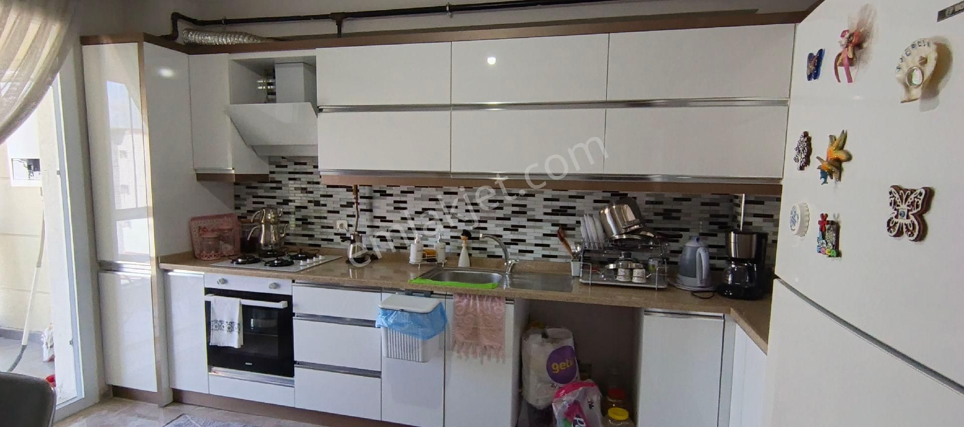 Muratbey Mah. Havuzlu Site Geniş 2+1 - Görsel 13