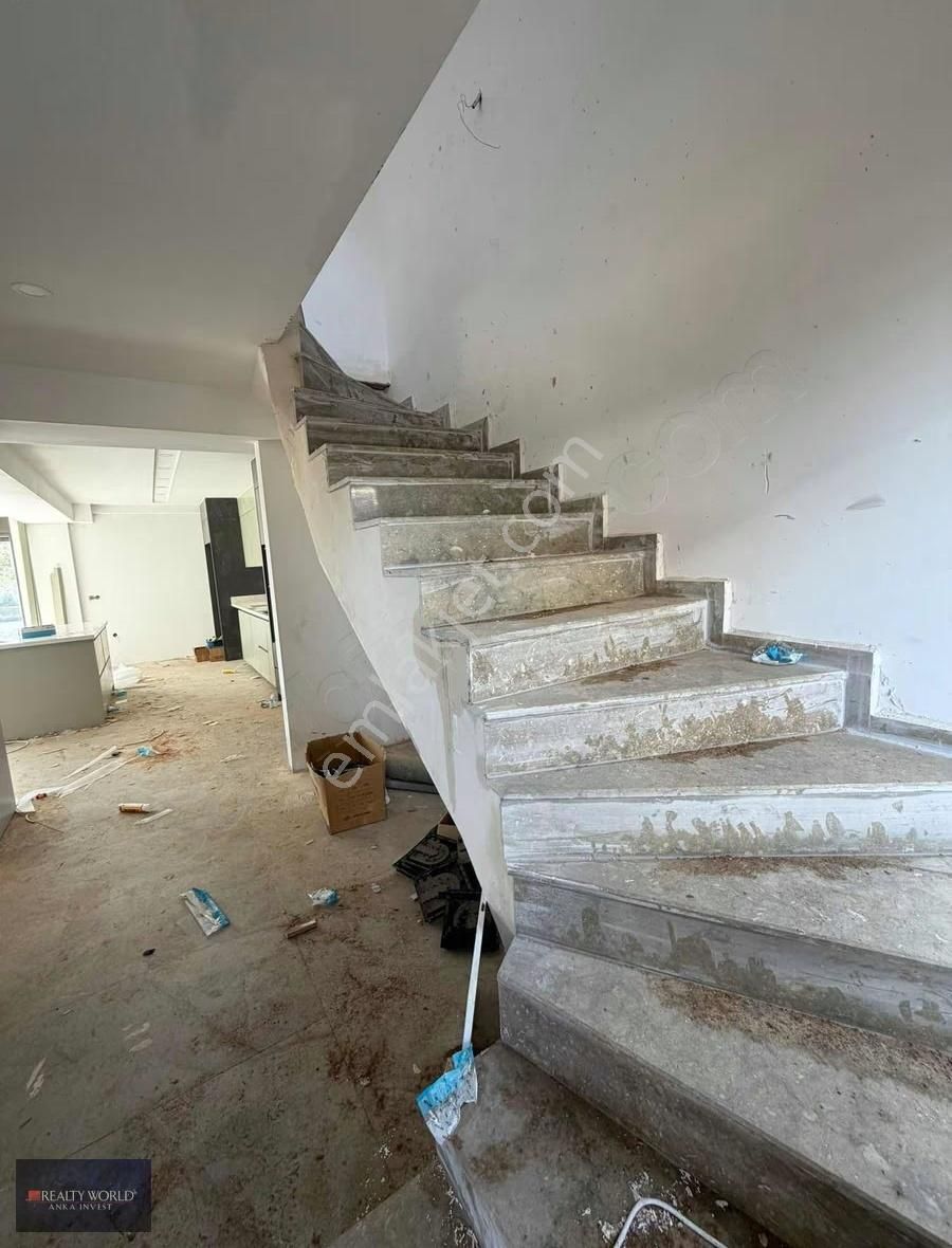 Rw Ankadan Toplum Kolejine 2 Km Mesafede Satılık 4+1 Villa - Görsel 27