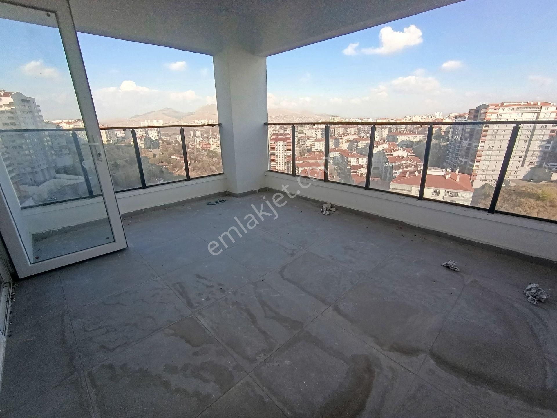 Cengizhan'da Cadde Yakını Teras Balkonlu 9. Kat Ön Cephe - Görsel 20