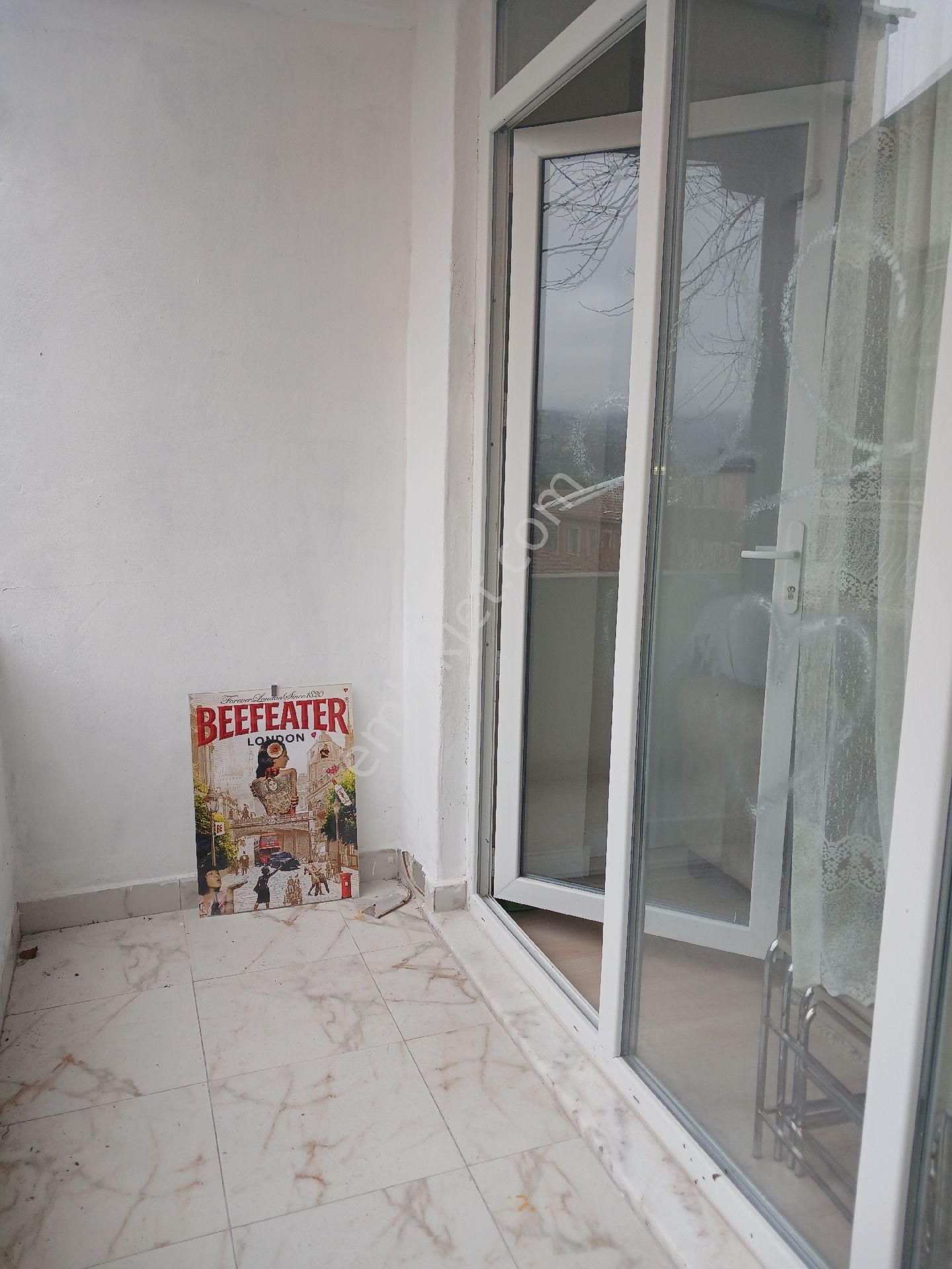 Sarıyer Zümrürevler Mahallesinde 1+1 Temiz Eşyalı Kiralık Daire - Görsel 12