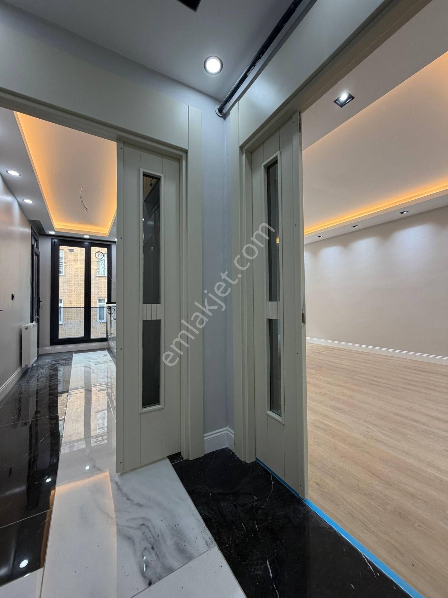 Esenyurt Örnek Mahallesi Kuzuyolu Caddesi 2+1 90 M² Kiralık Boş Sıfır Daire Full Dekorlu Balkonlu - Görsel 4