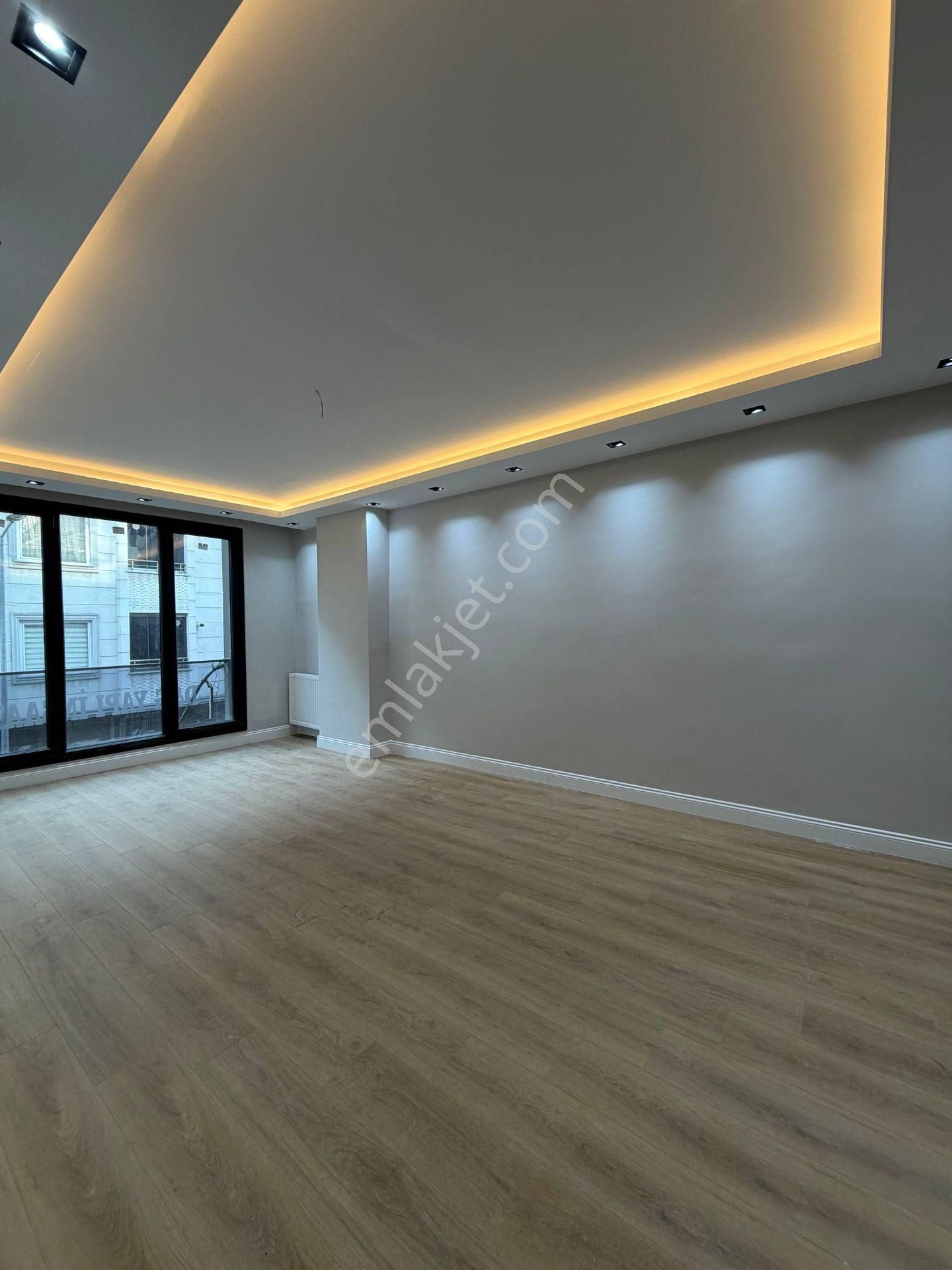 Esenyurt Örnek Mahallesi Kuzuyolu Caddesi 2+1 90 M² Kiralık Boş Sıfır Daire Full Dekorlu Balkonlu - Görsel 8