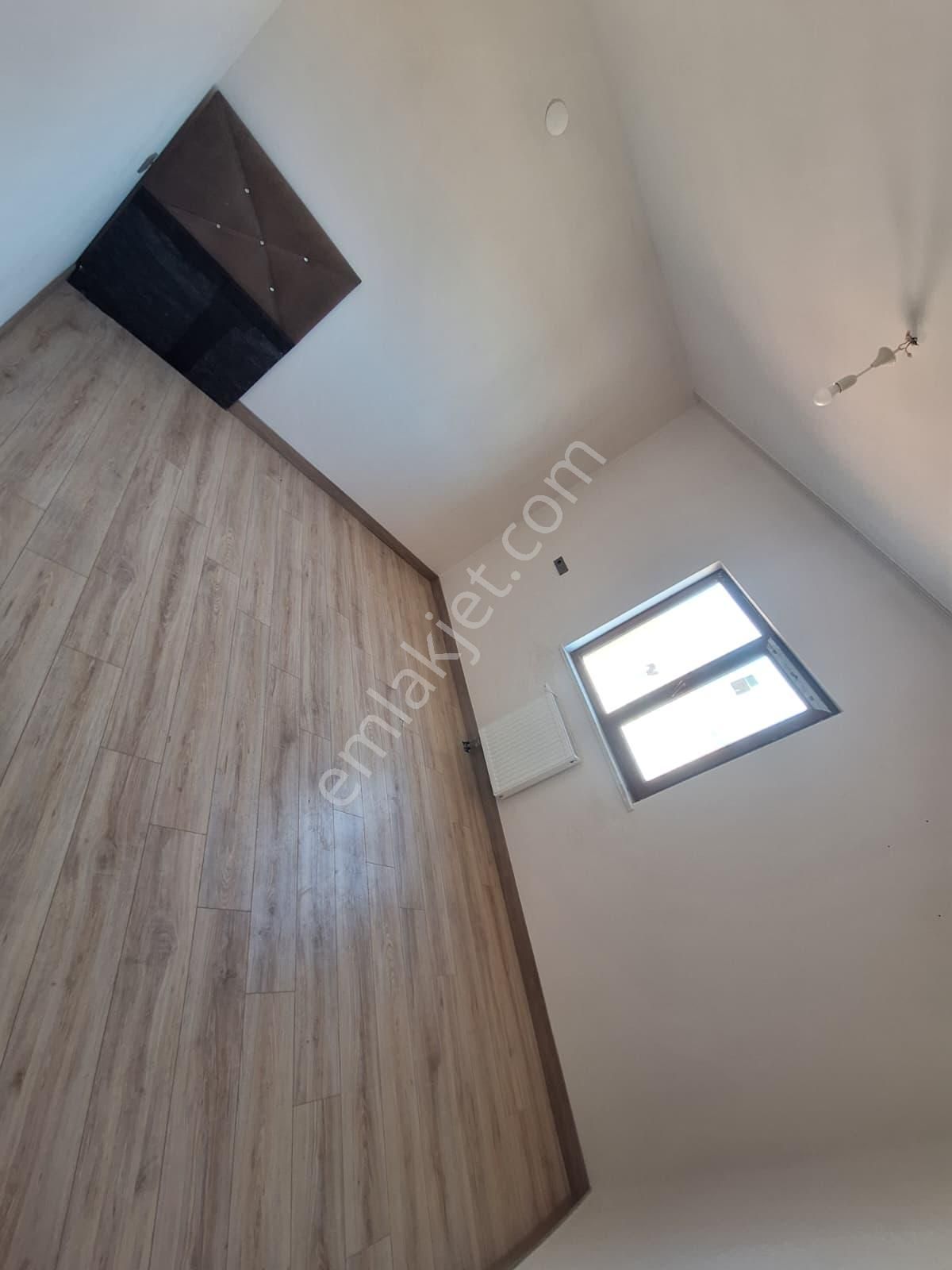Adana Sarıçam Buruk Tokilerinde Okula Yola Yakın Kombili 2+1 Fırsat Kiralık Daire - Görsel 13
