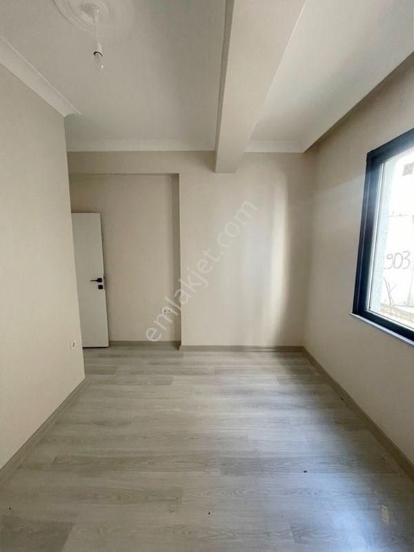 Mertcan Dan Kartal Metro Durağına Yürüme Arakat 3+1 İskanlı - Balkonlu - Görsel 6